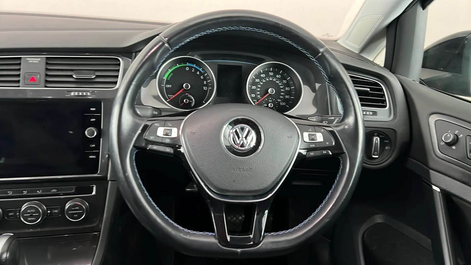 2019 VOLKSWAGEN GOLF 2019 VOLKSWAGEN GOLF