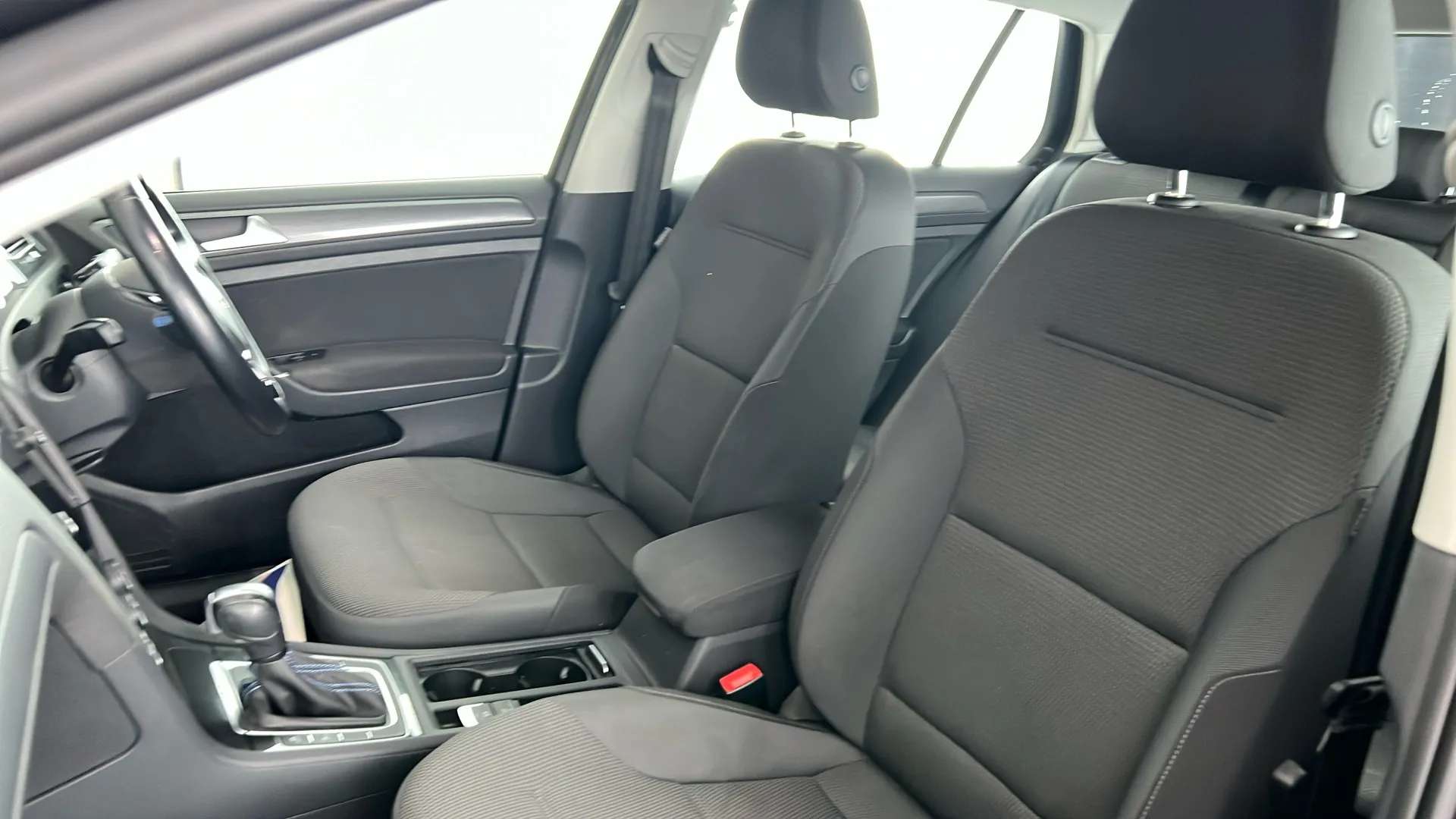 2019 VOLKSWAGEN GOLF 2019 VOLKSWAGEN GOLF