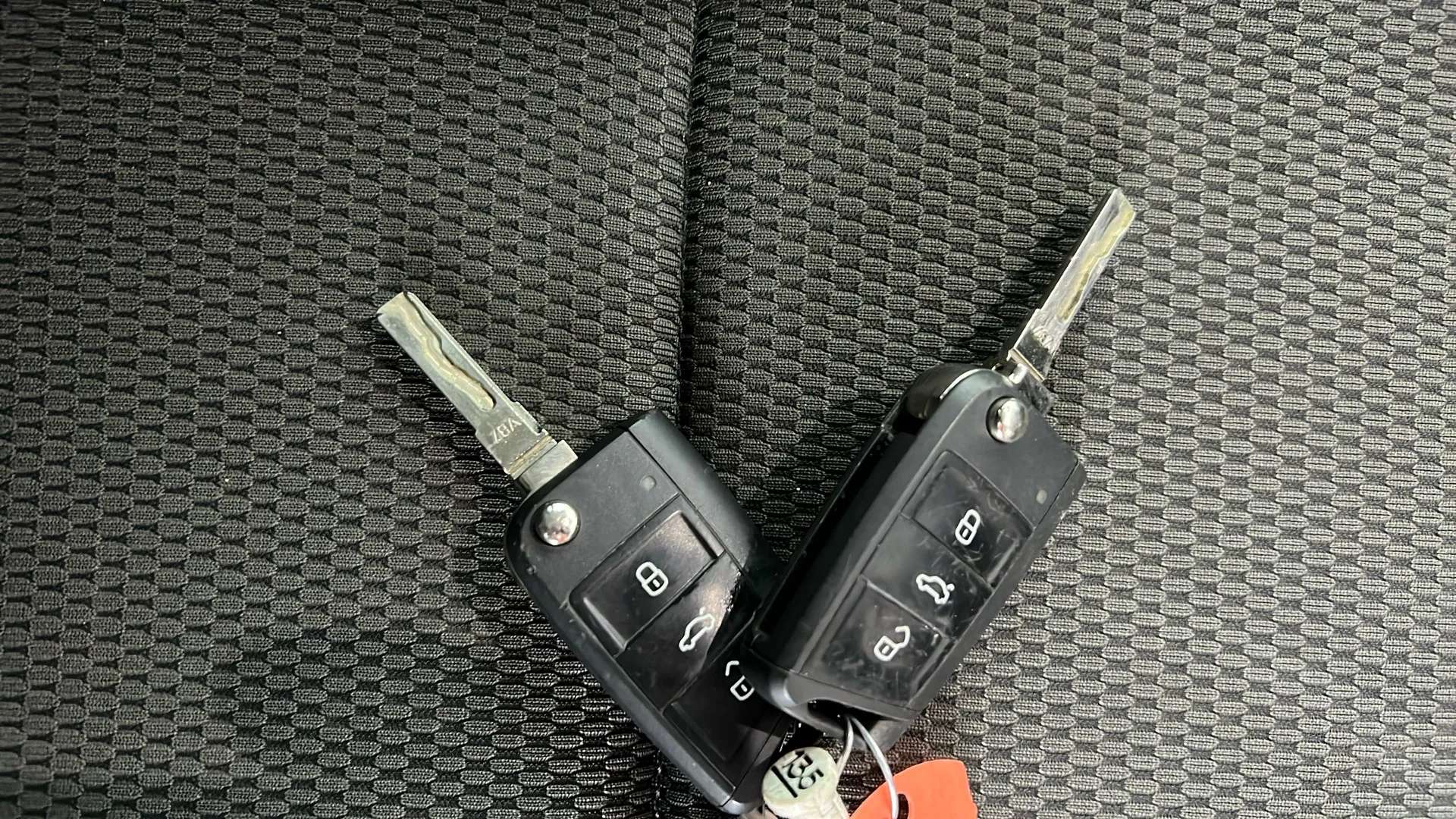 2019 VOLKSWAGEN GOLF 2019 VOLKSWAGEN GOLF