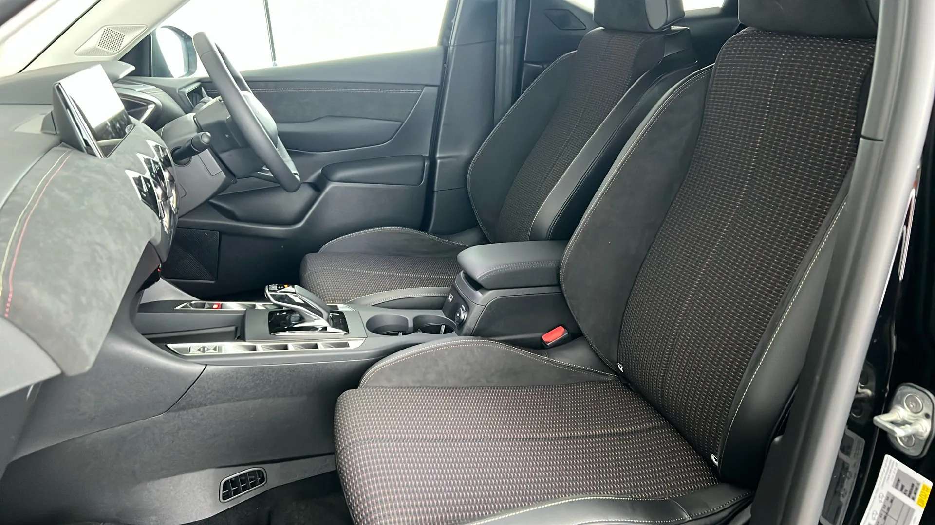 2025 DS DS 3 2025 DS DS 3