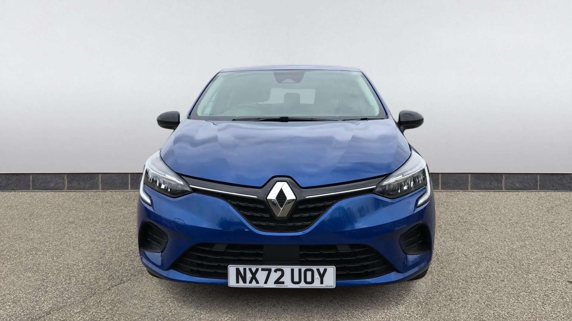 A 2023 RENAULT CLIO 1.6 E-TECH full hybrid 145 Evolution Auto A 2023 RENAULT CLIO 1.6 E-TECH full hybrid 145 Evolution Auto