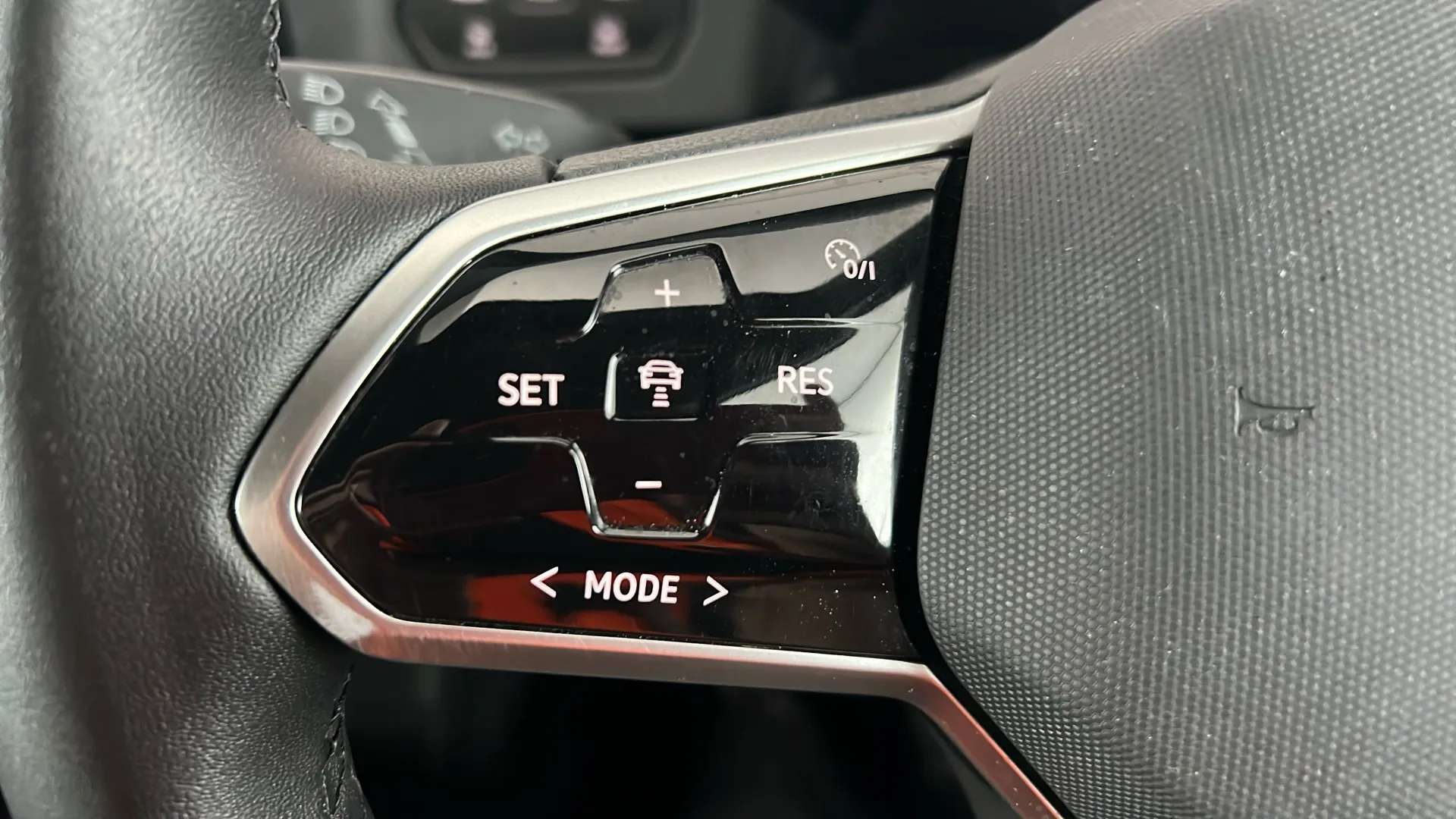 2023 VOLKSWAGEN ID.3 2023 VOLKSWAGEN ID.3