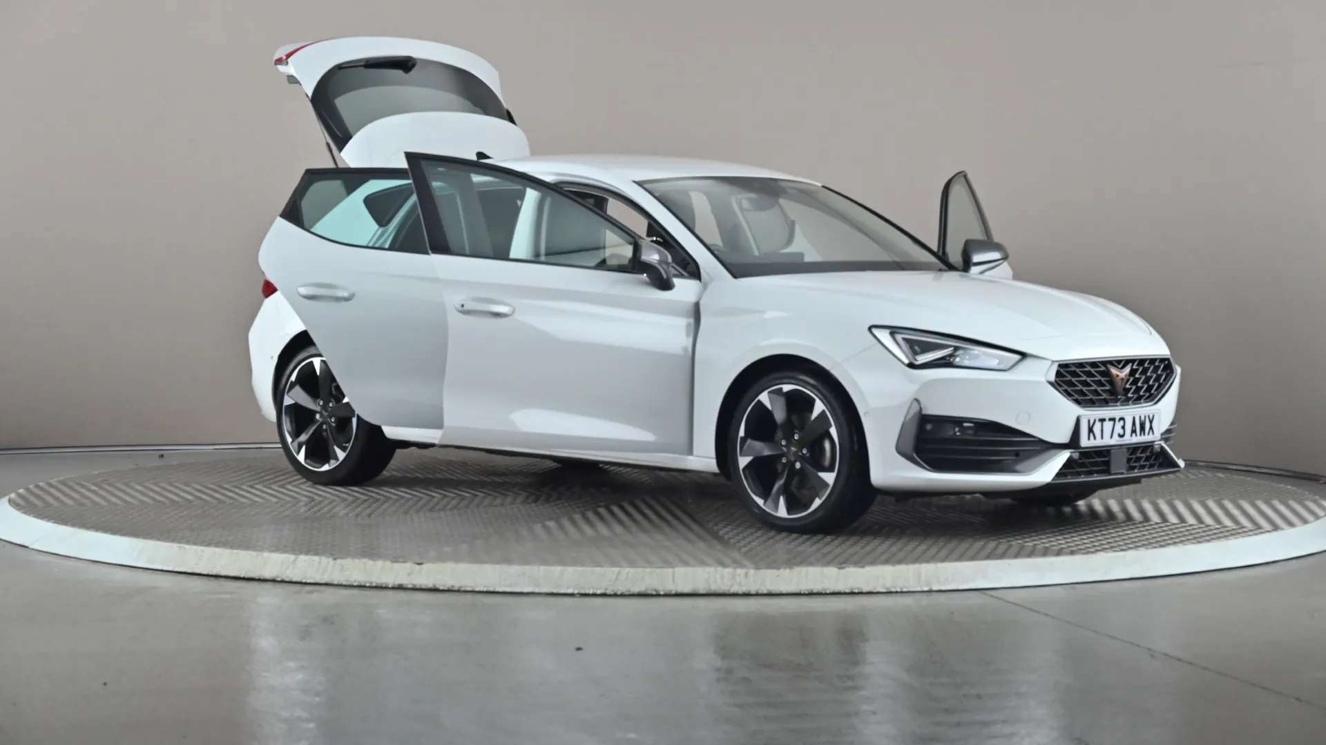 2023 CUPRA LEON 2023 CUPRA LEON