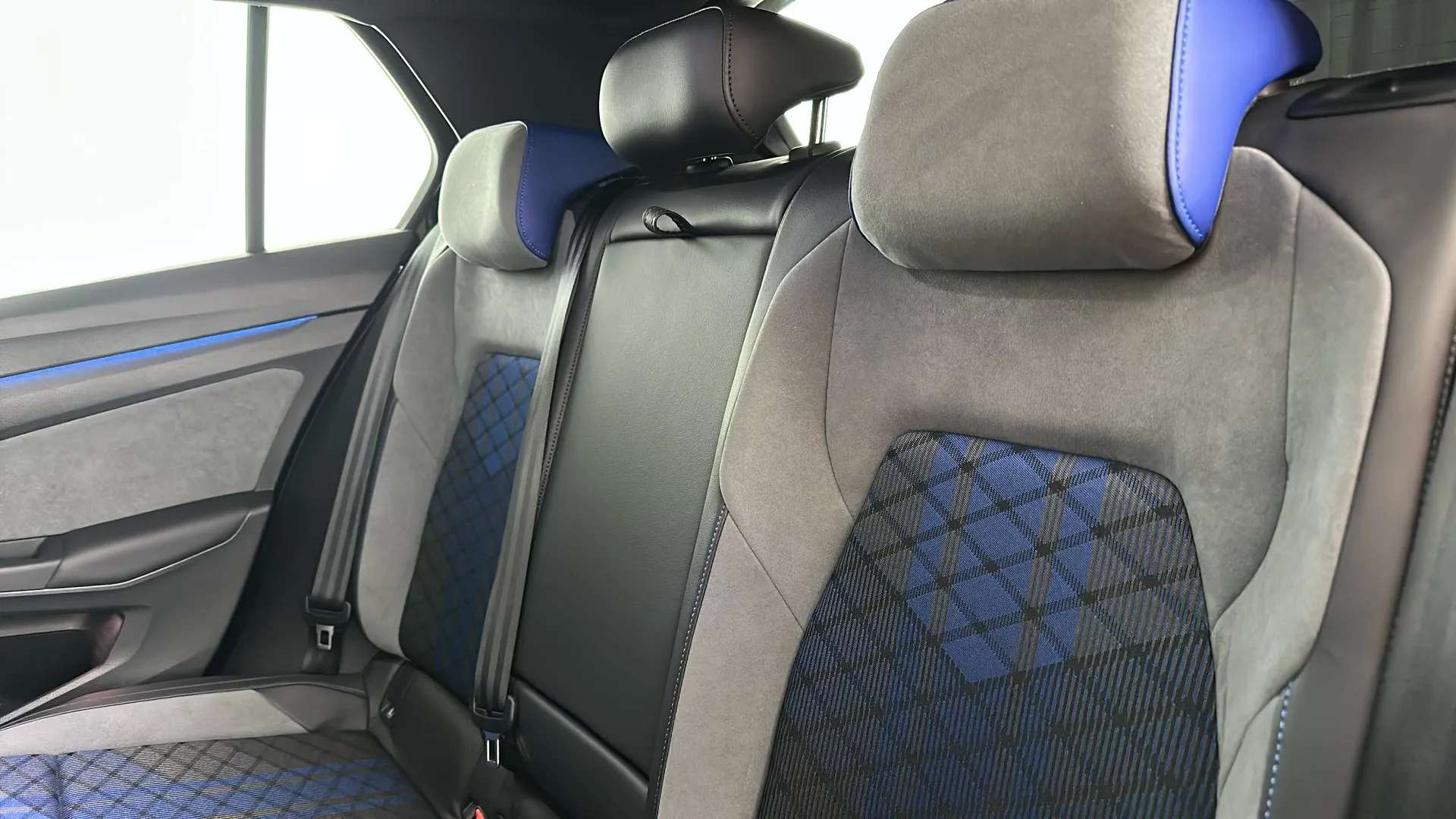 2025 VOLKSWAGEN GOLF 2025 VOLKSWAGEN GOLF