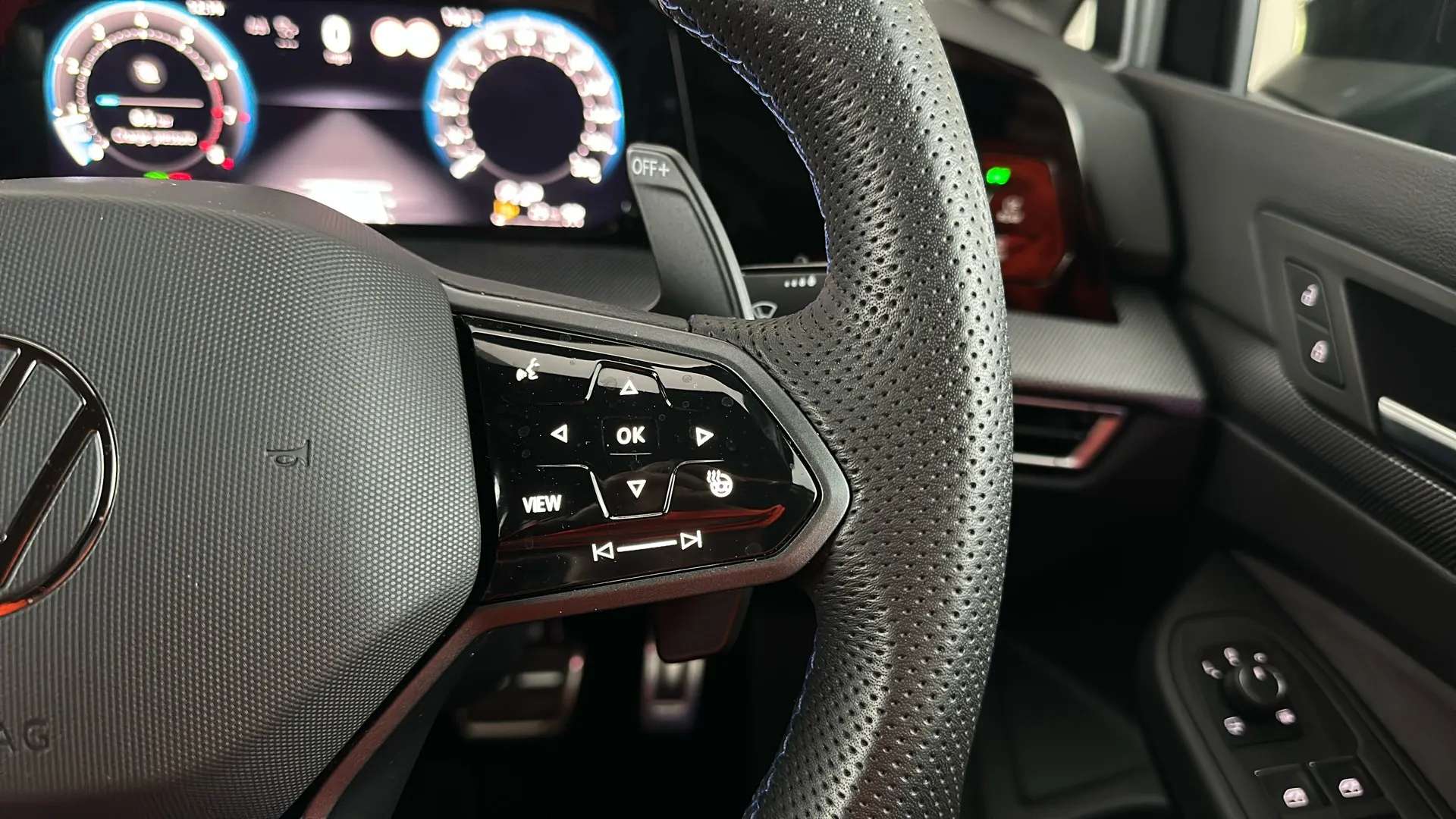 2025 VOLKSWAGEN GOLF 2025 VOLKSWAGEN GOLF