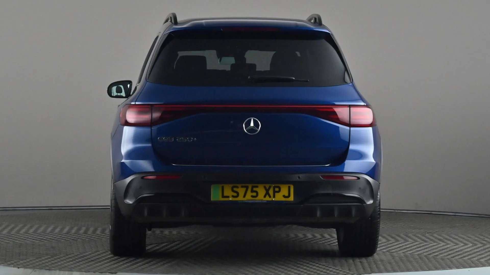 2025 MERCEDES-BENZ EQB 2025 MERCEDES-BENZ EQB