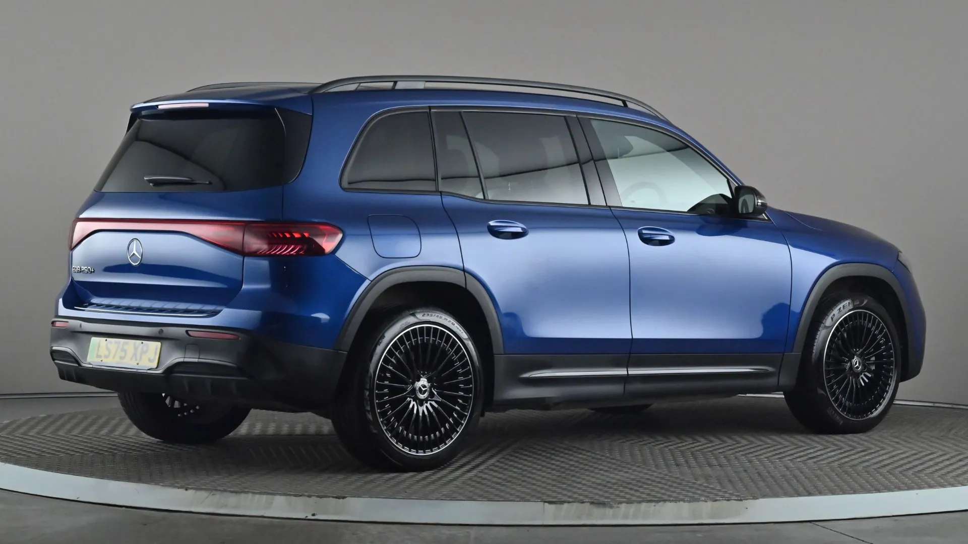 2025 MERCEDES-BENZ EQB 2025 MERCEDES-BENZ EQB