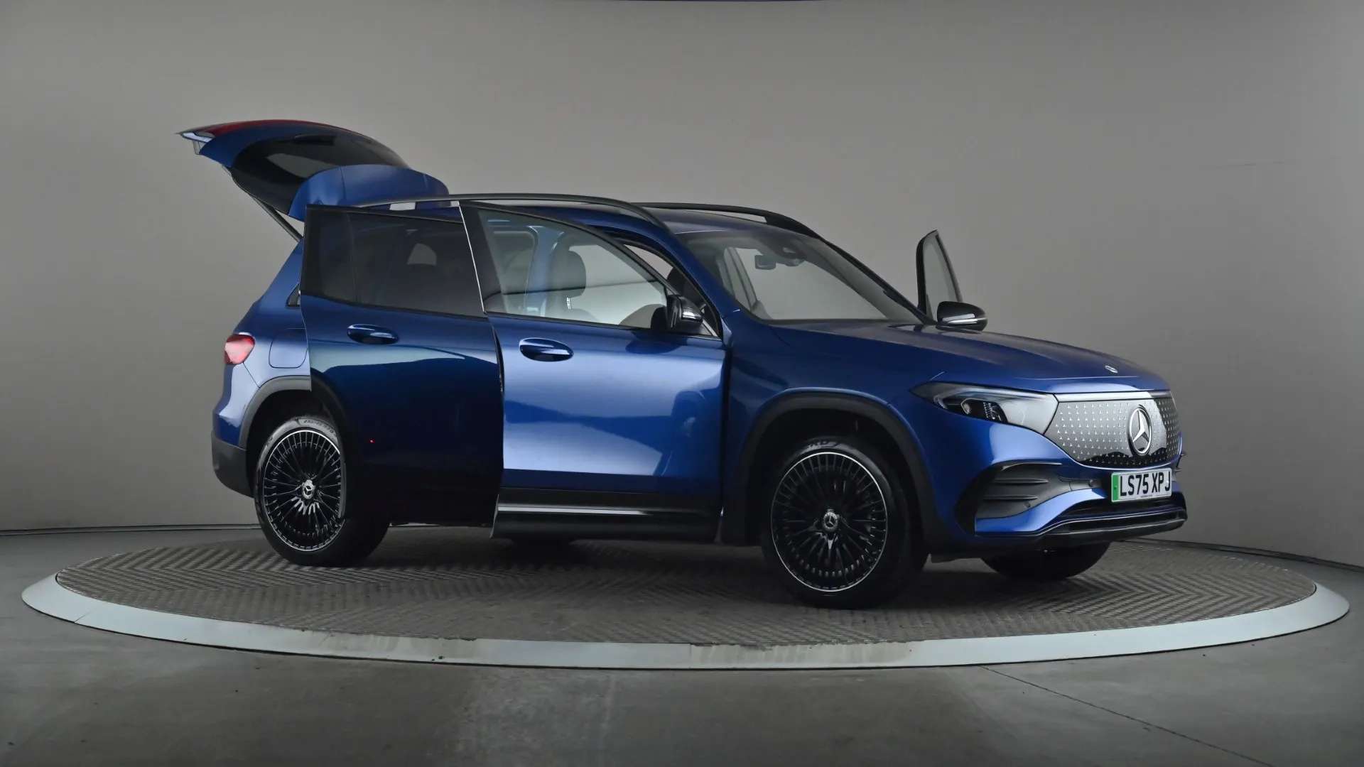 2025 MERCEDES-BENZ EQB 2025 MERCEDES-BENZ EQB