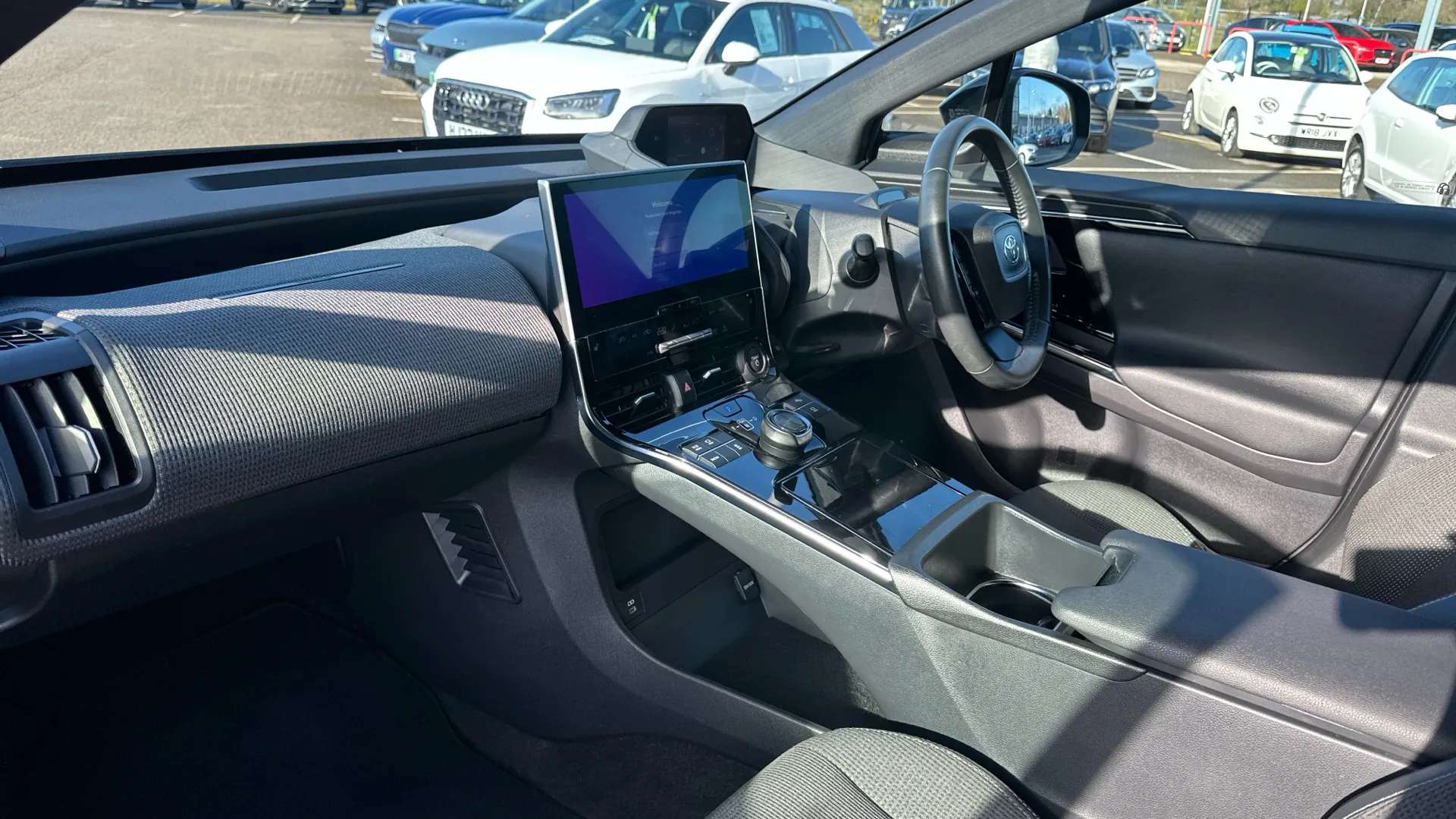 2024 TOYOTA BZ4X 2024 TOYOTA BZ4X