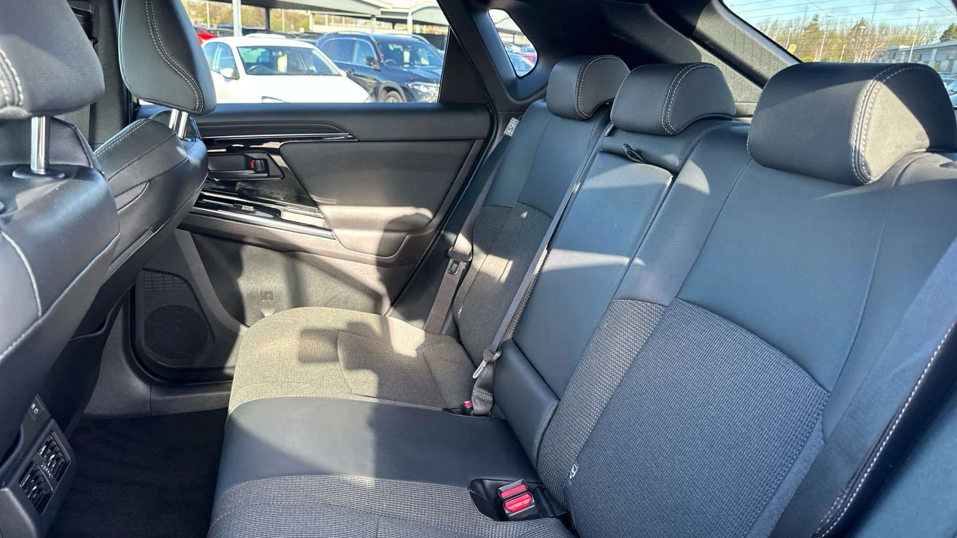 2024 TOYOTA BZ4X 2024 TOYOTA BZ4X