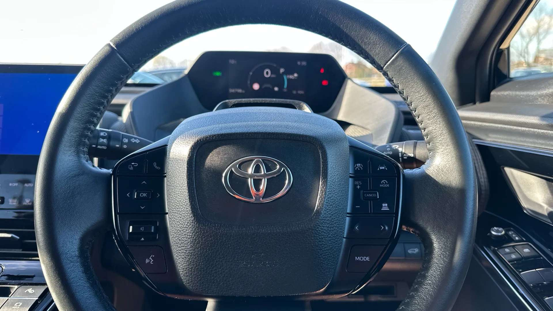 2024 TOYOTA BZ4X 2024 TOYOTA BZ4X