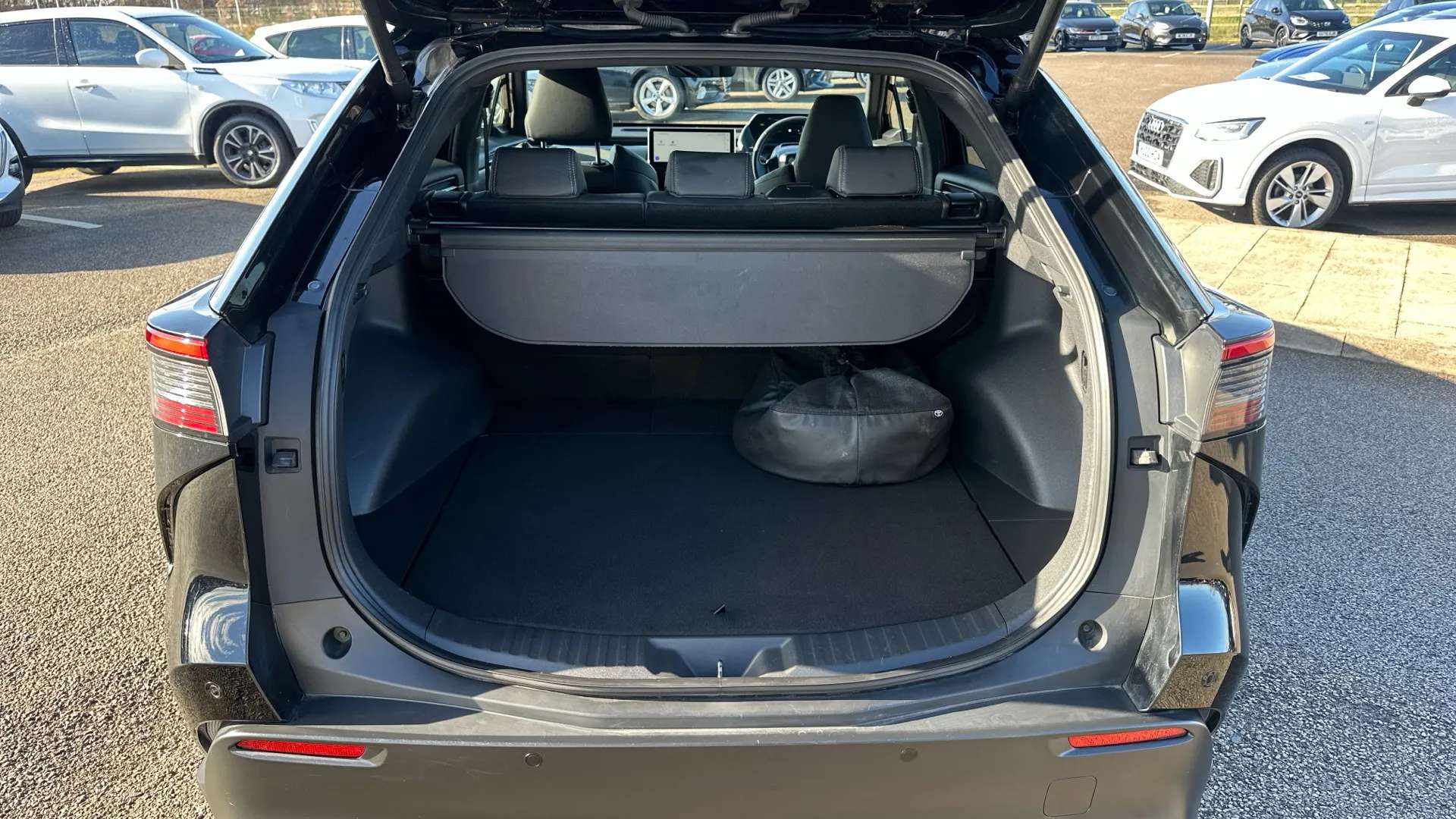 2024 TOYOTA BZ4X 2024 TOYOTA BZ4X