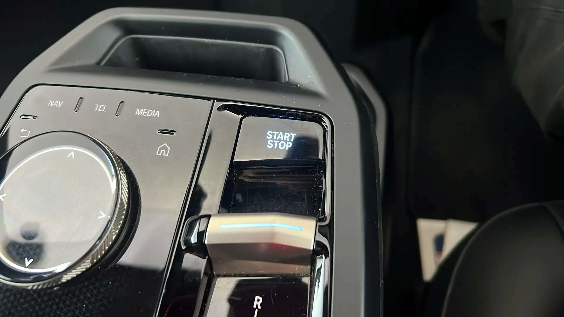 2022 BMW IX 2022 BMW IX