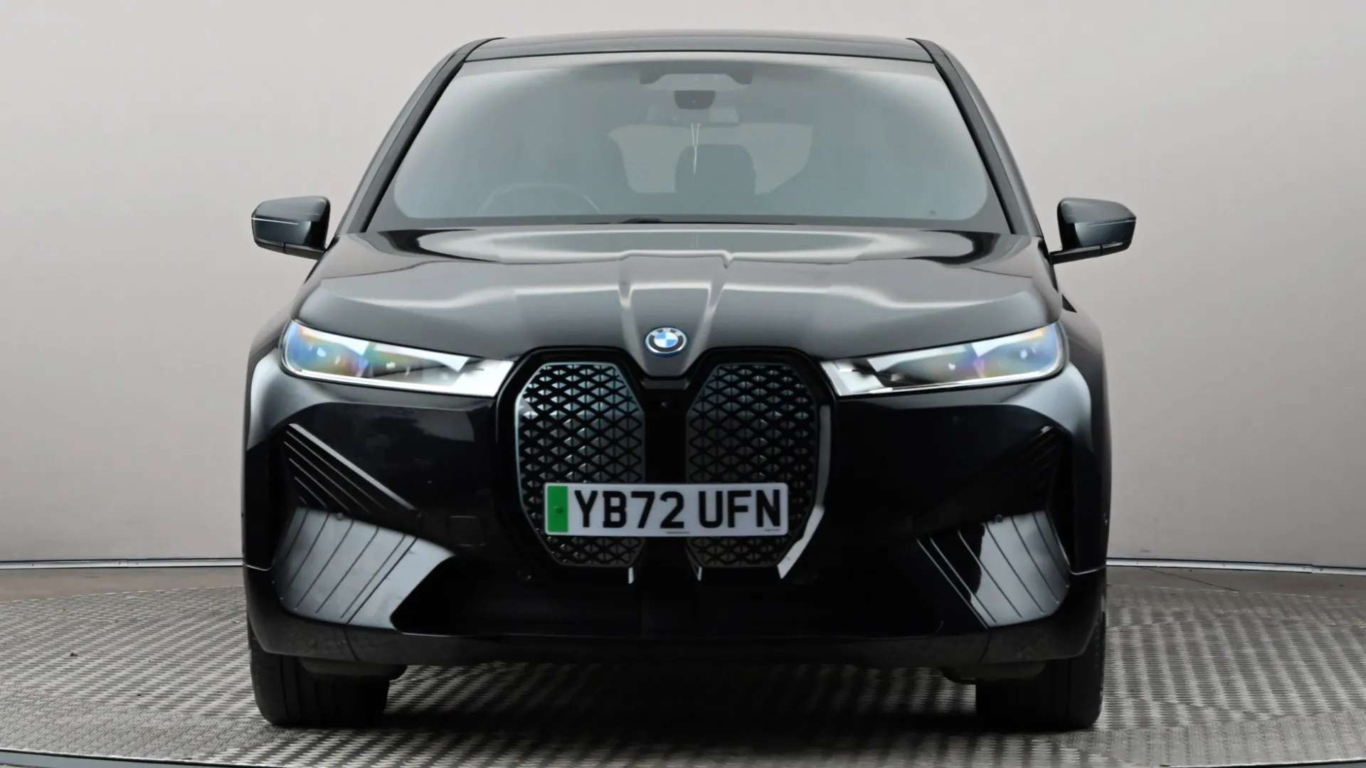A 2022 BMW IX 240kW xDrive40 M Sport Edition 76.6kWh Auto A 2022 BMW IX 240kW xDrive40 M Sport Edition 76.6kWh Auto