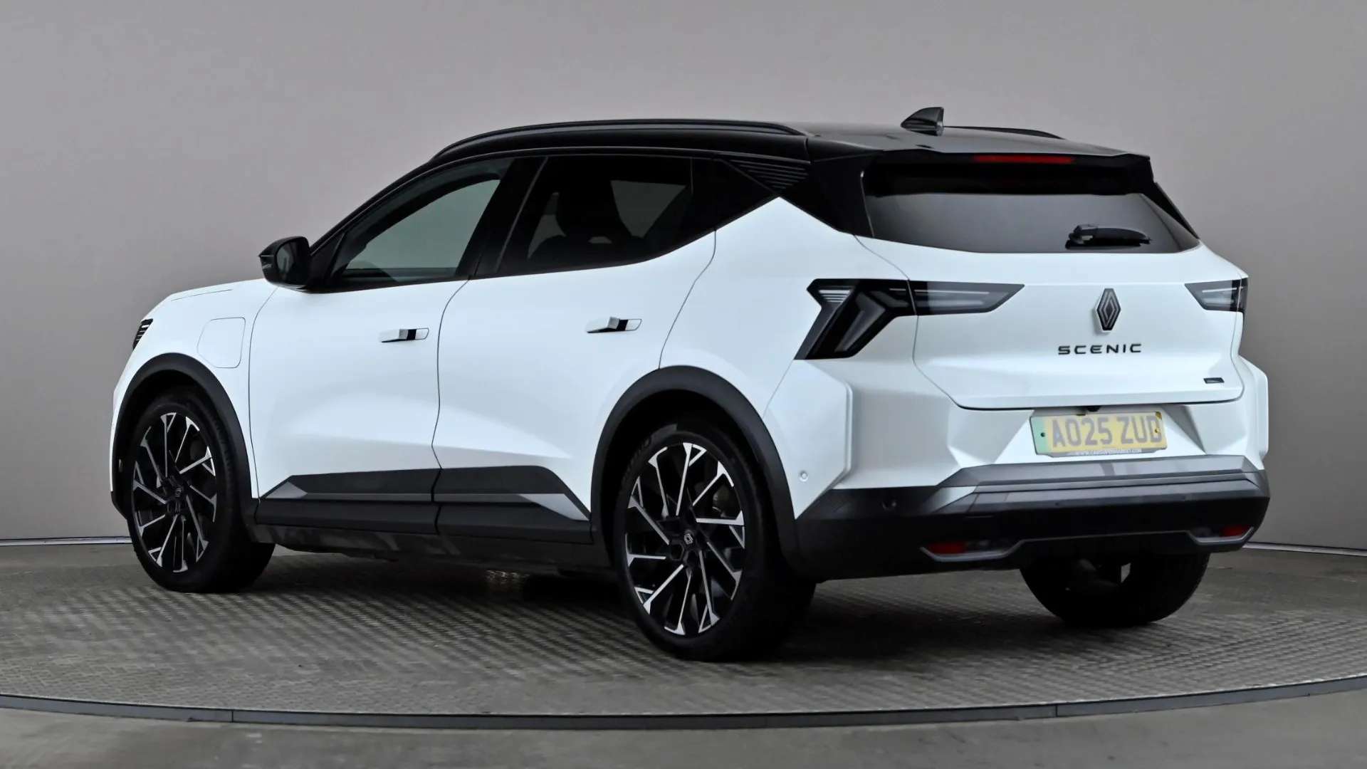 A 2025 RENAULT SCENIC E-TECH 160kW Esprit Alpine 87kWh Long Range Auto A 2025 RENAULT SCENIC E-TECH 160kW Esprit Alpine 87kWh Long Range Auto