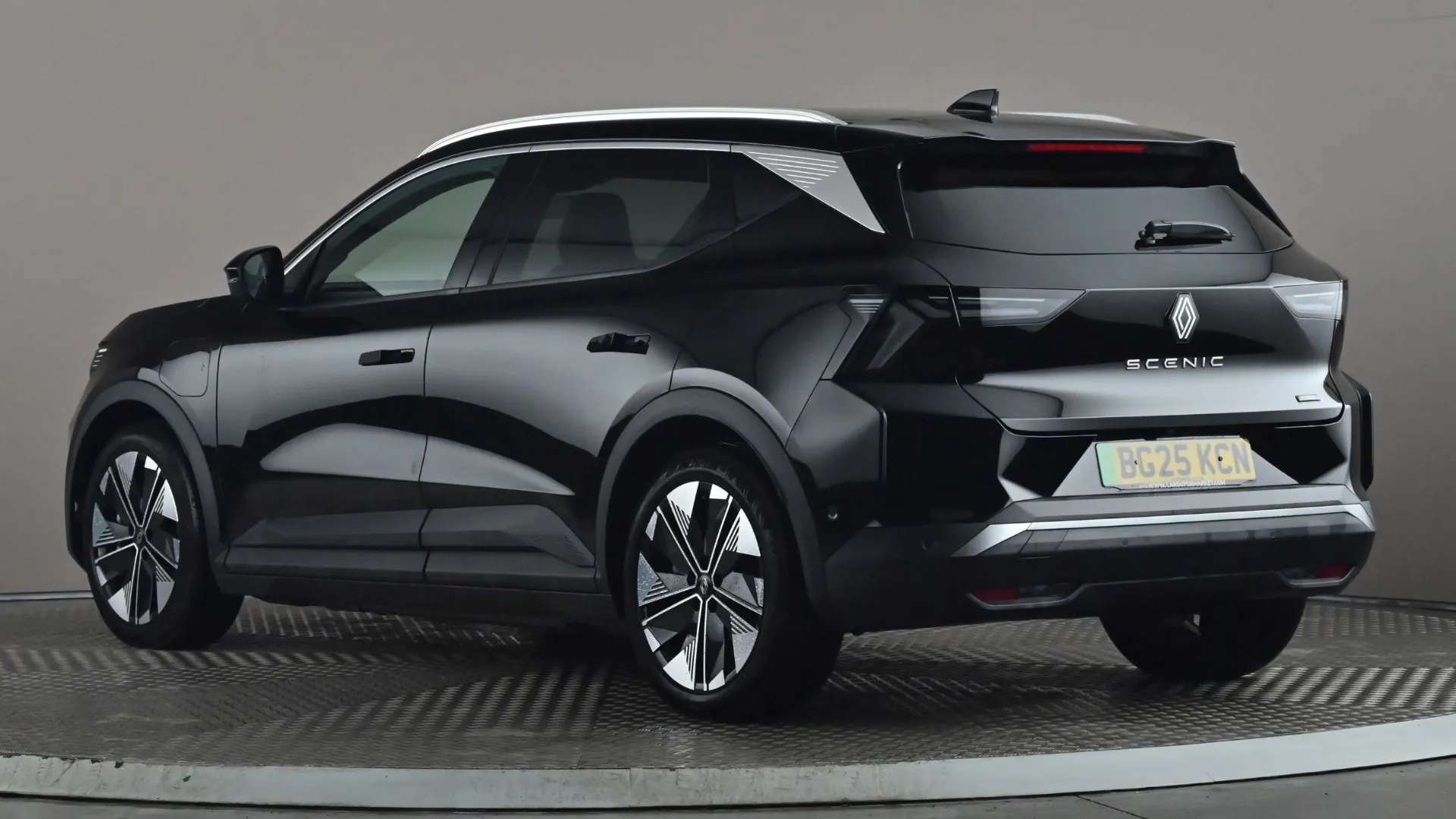 A 2025 RENAULT SCENIC E-TECH 160kW Techno 87kWh Long Range Auto A 2025 RENAULT SCENIC E-TECH 160kW Techno 87kWh Long Range Auto