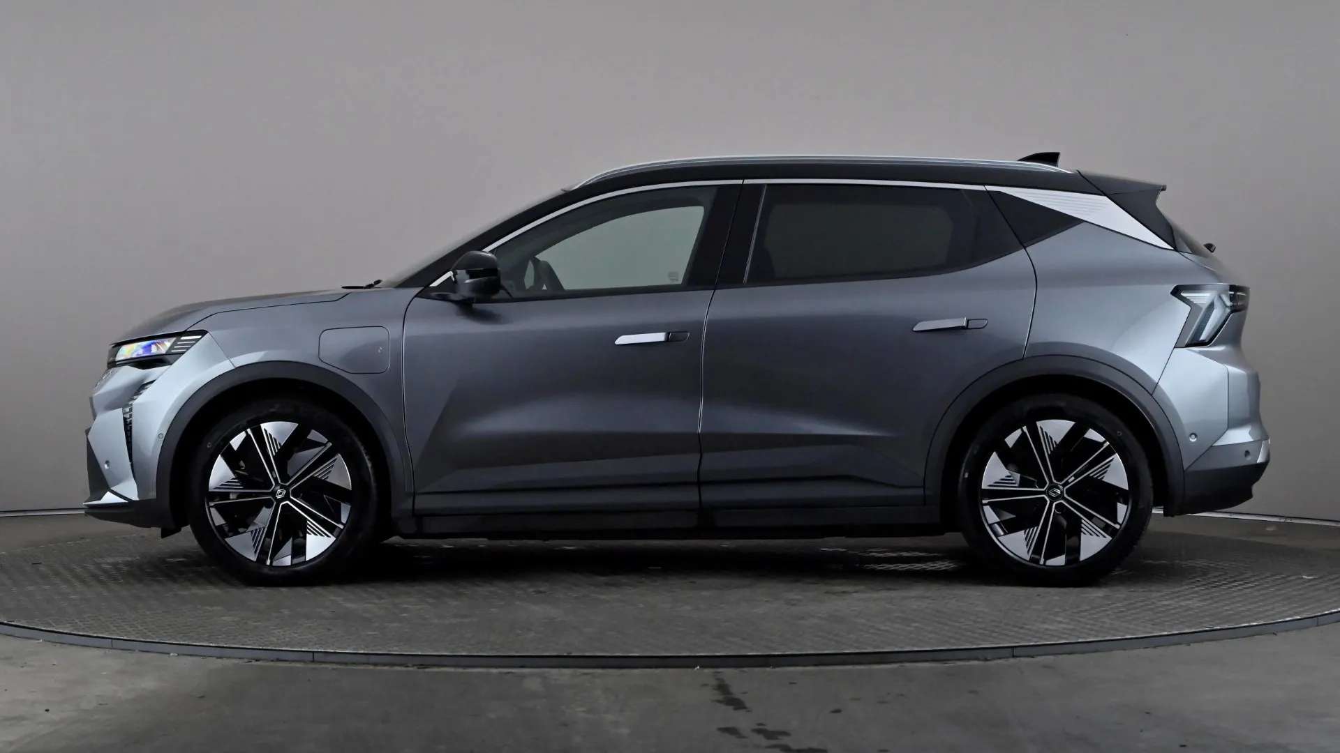A 2024 RENAULT SCENIC E-TECH 160kW Techno 87kWh Long Range Auto A 2024 RENAULT SCENIC E-TECH 160kW Techno 87kWh Long Range Auto