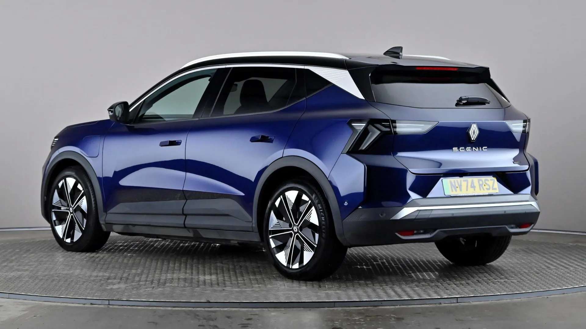 A 2025 RENAULT SCENIC E-TECH 160kW Techno 87kWh Long Range Auto A 2025 RENAULT SCENIC E-TECH 160kW Techno 87kWh Long Range Auto