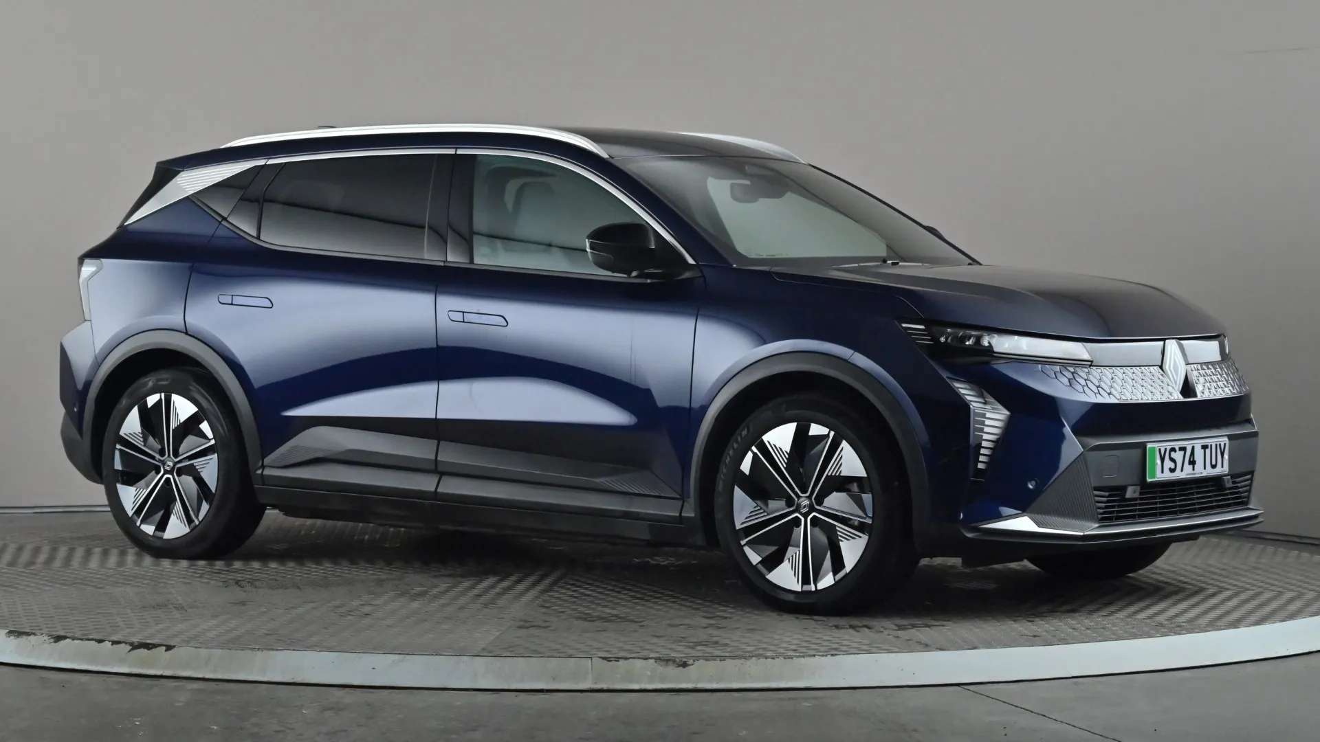 A 2024 RENAULT SCENIC E-TECH 160kW Techno 87kWh Long Range Auto A 2024 RENAULT SCENIC E-TECH 160kW Techno 87kWh Long Range Auto