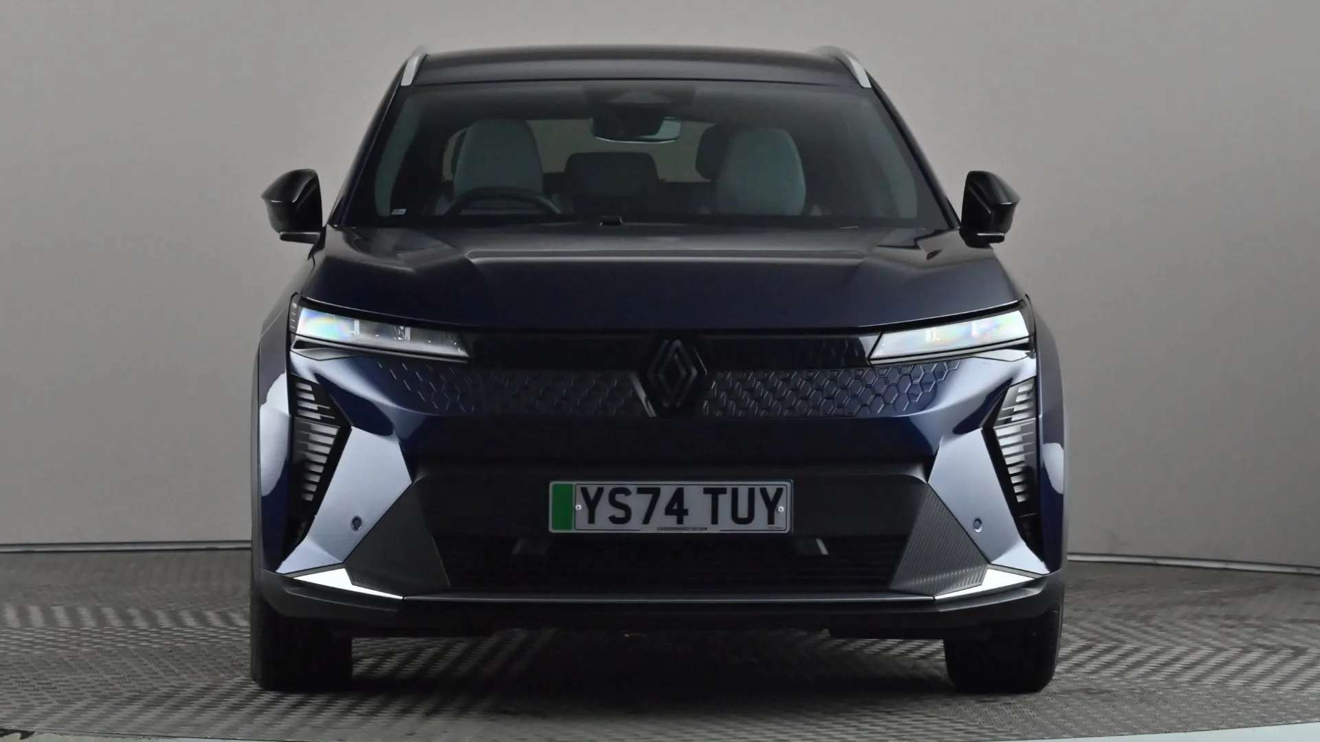 A 2024 RENAULT SCENIC E-TECH 160kW Techno 87kWh Long Range Auto A 2024 RENAULT SCENIC E-TECH 160kW Techno 87kWh Long Range Auto