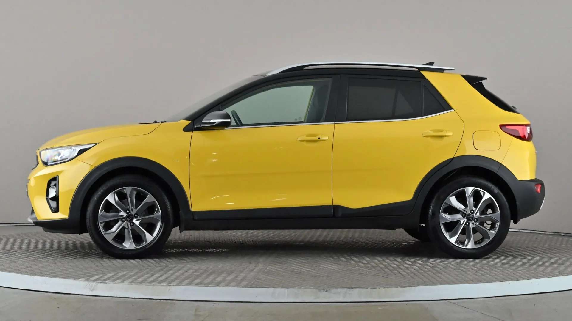 A 2020 KIA STONIC 1.0T GDi 4 A 2020 KIA STONIC 1.0T GDi 4