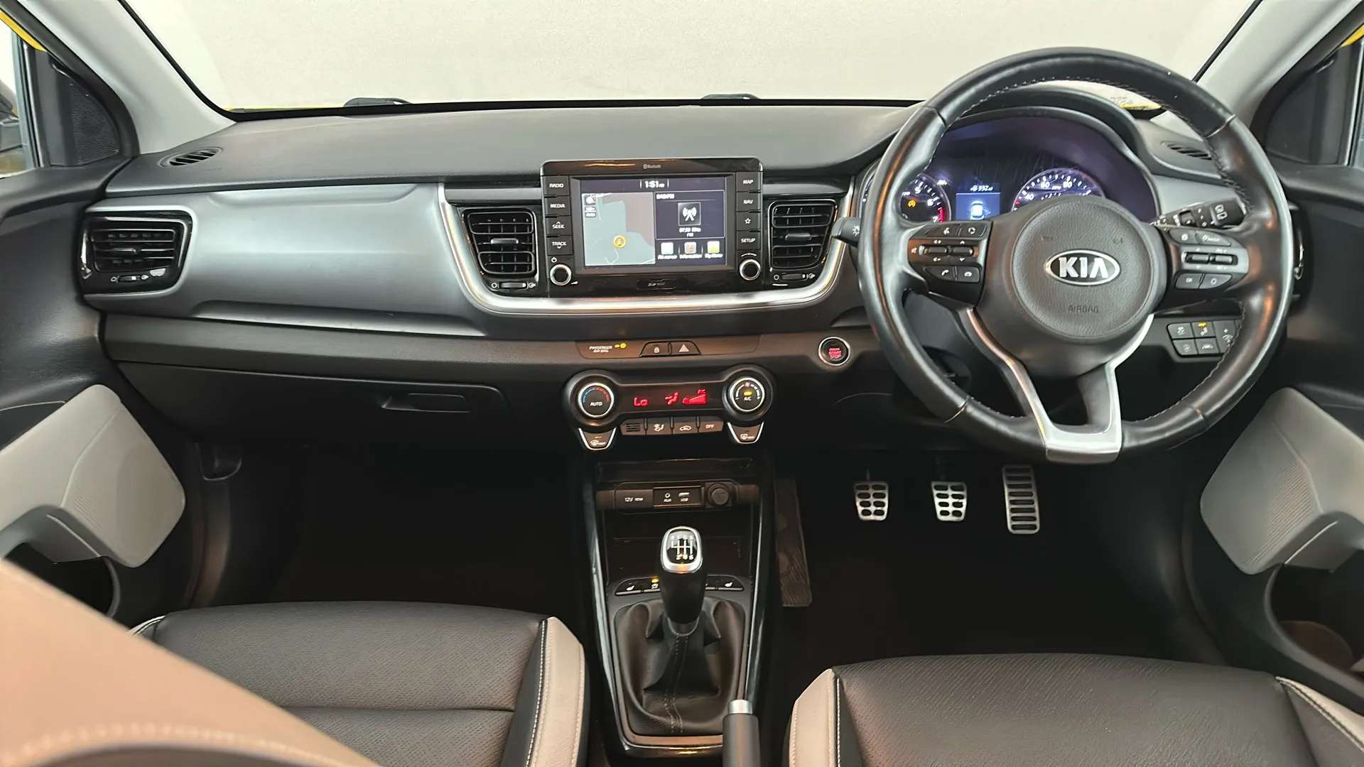2020 KIA STONIC 2020 KIA STONIC