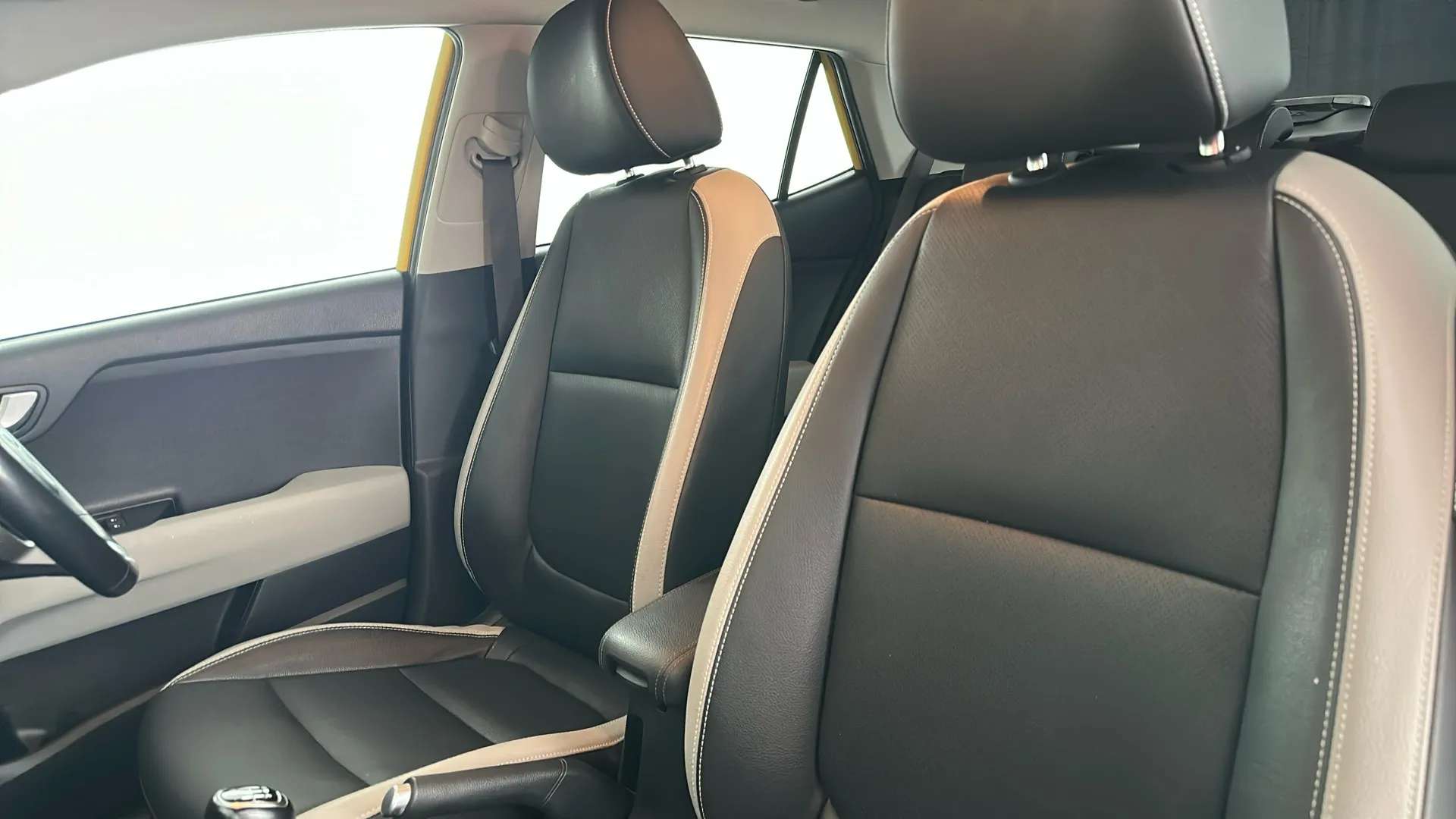 2020 KIA STONIC 2020 KIA STONIC