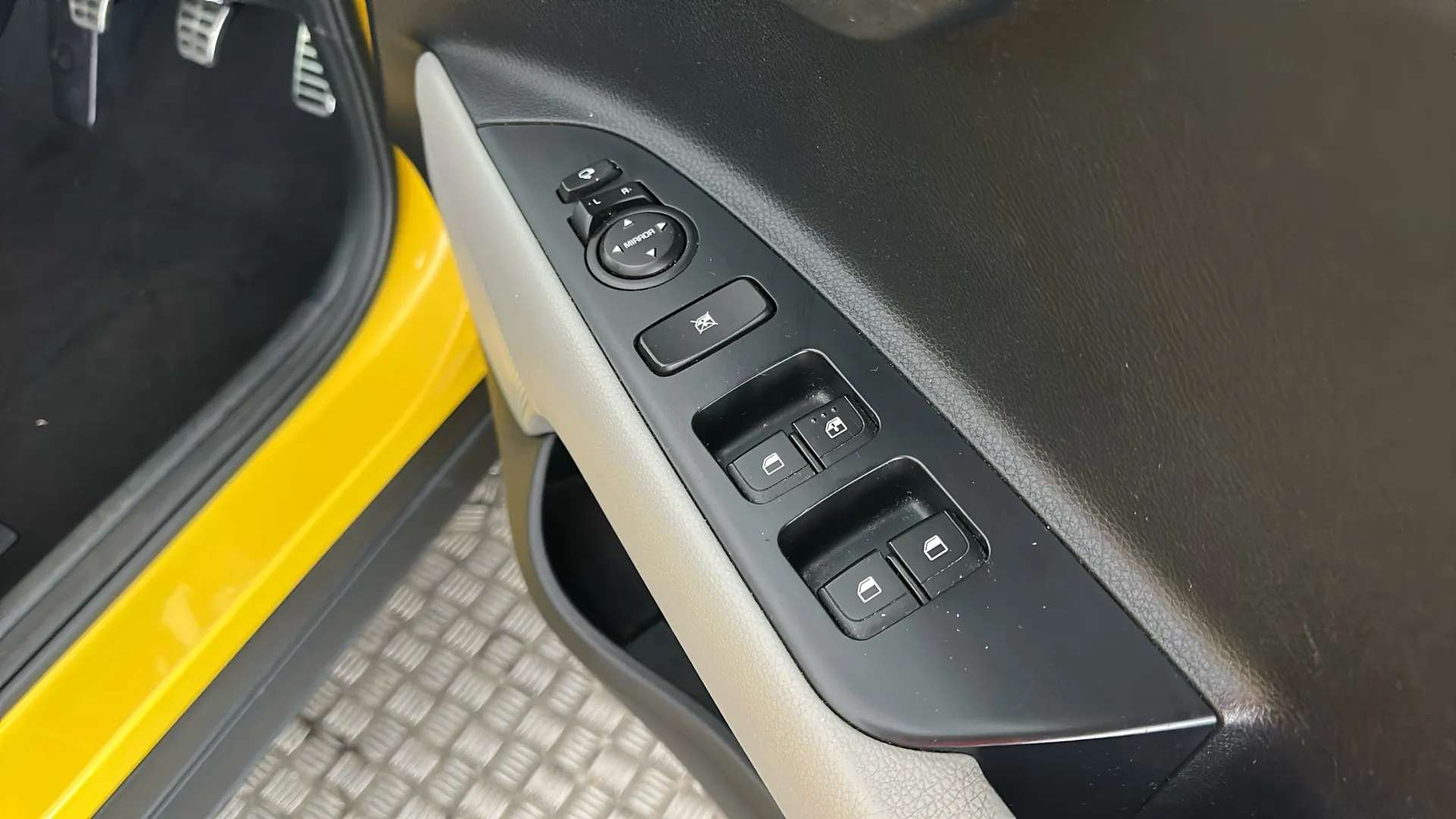 2020 KIA STONIC 2020 KIA STONIC