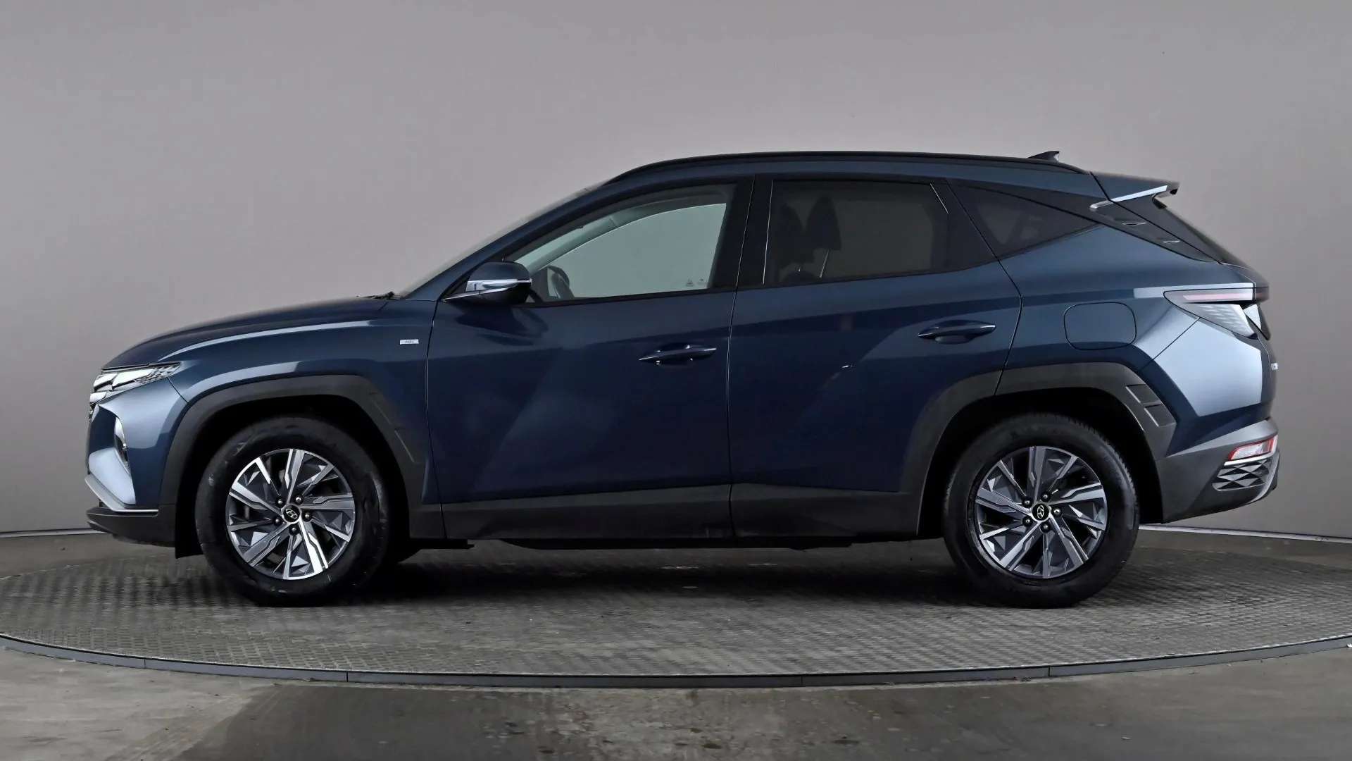 A 2023 HYUNDAI TUCSON 1.6 TGDi 48V MHD SE Connect 2WD DCT A 2023 HYUNDAI TUCSON 1.6 TGDi 48V MHD SE Connect 2WD DCT