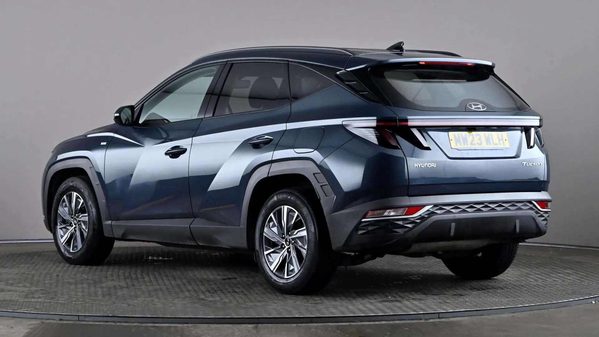 A 2023 HYUNDAI TUCSON 1.6 TGDi 48V MHD SE Connect 2WD DCT A 2023 HYUNDAI TUCSON 1.6 TGDi 48V MHD SE Connect 2WD DCT