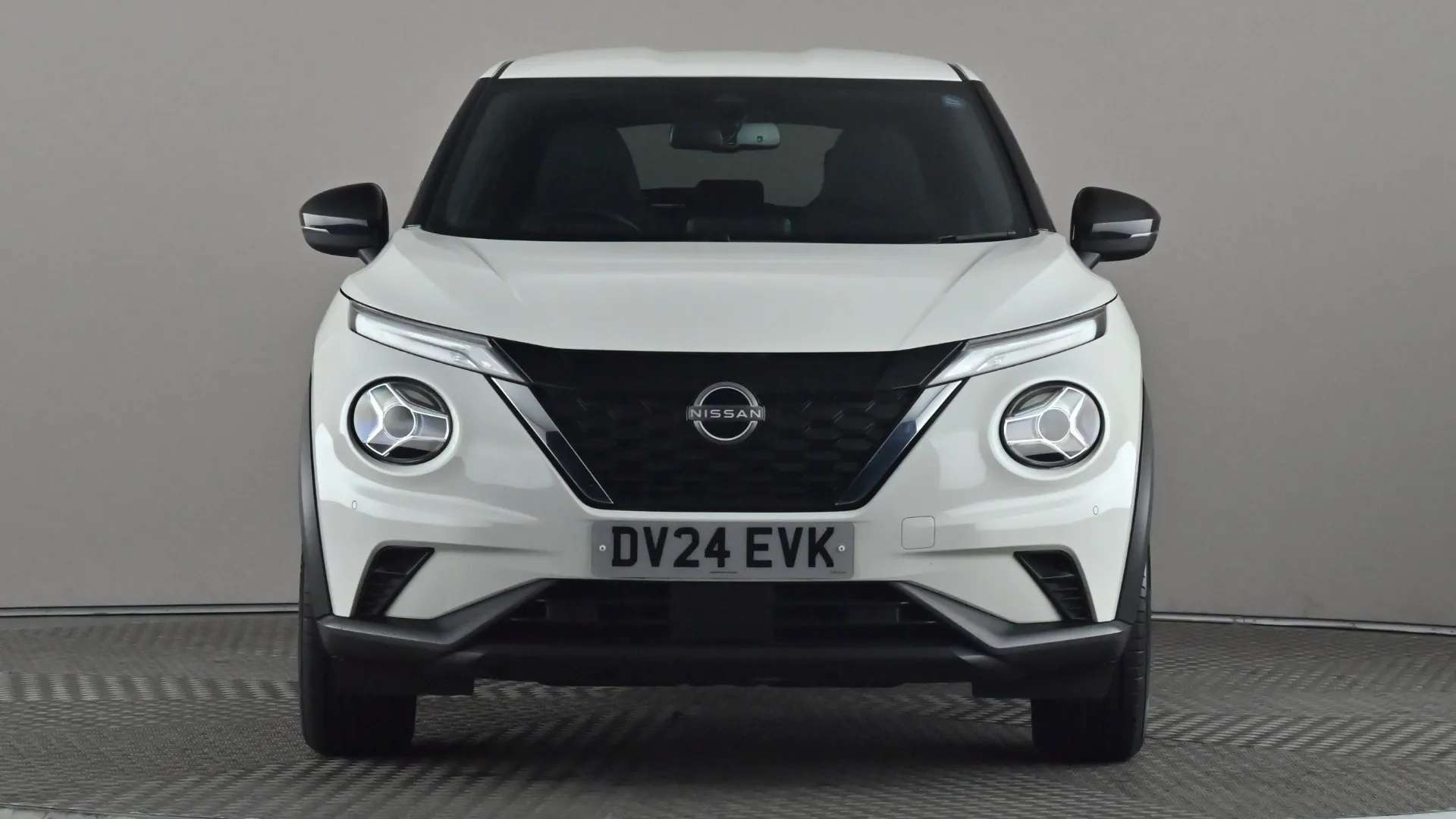 A 2024 NISSAN JUKE 1.6 Hybrid N-Connecta Auto A 2024 NISSAN JUKE 1.6 Hybrid N-Connecta Auto