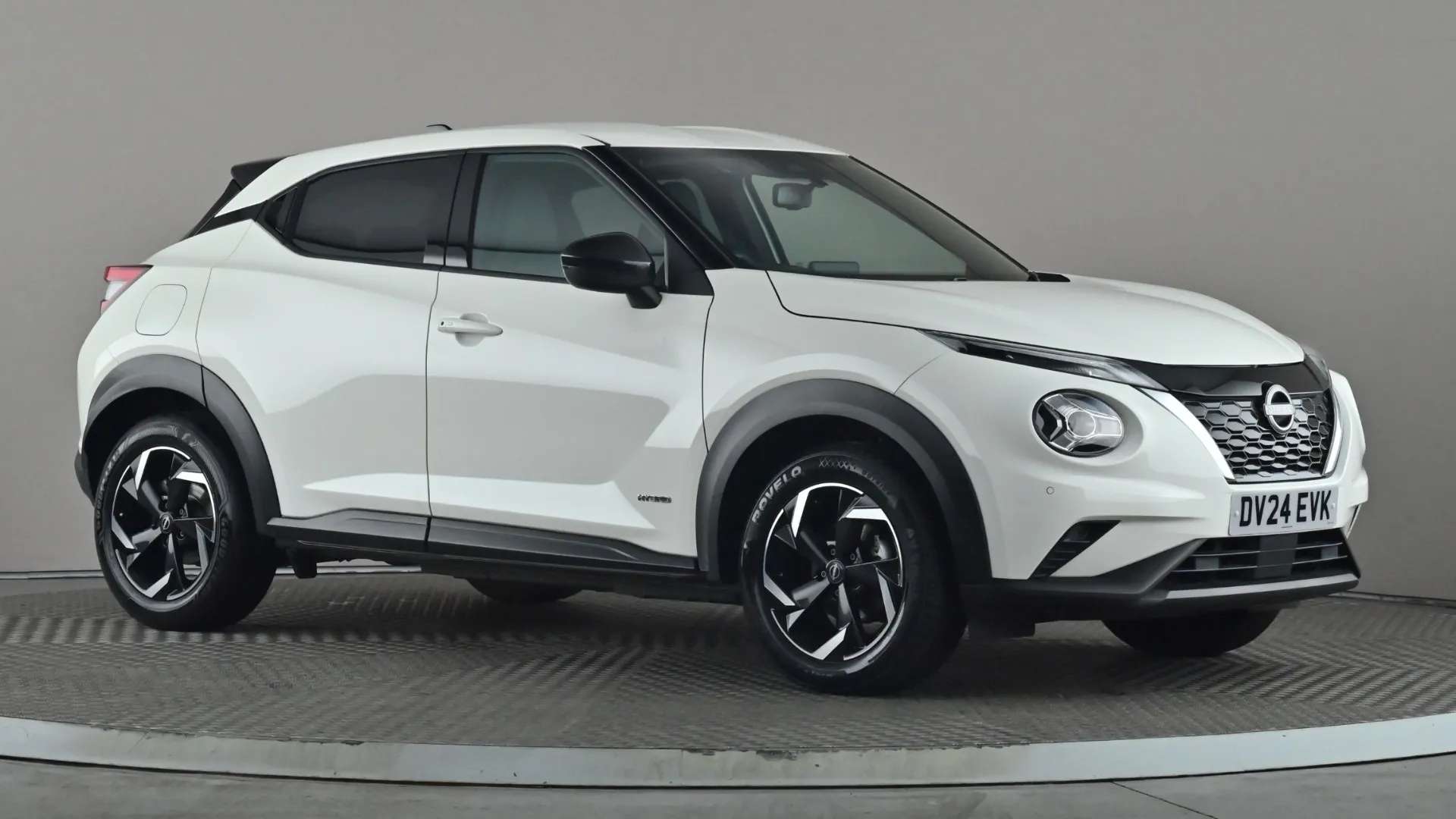 A 2024 NISSAN JUKE 1.6 Hybrid N-Connecta Auto A 2024 NISSAN JUKE 1.6 Hybrid N-Connecta Auto