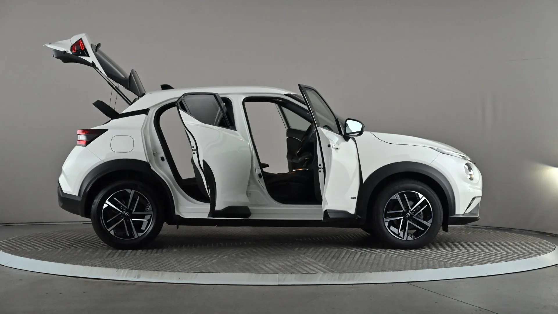 2024 NISSAN JUKE 2024 NISSAN JUKE