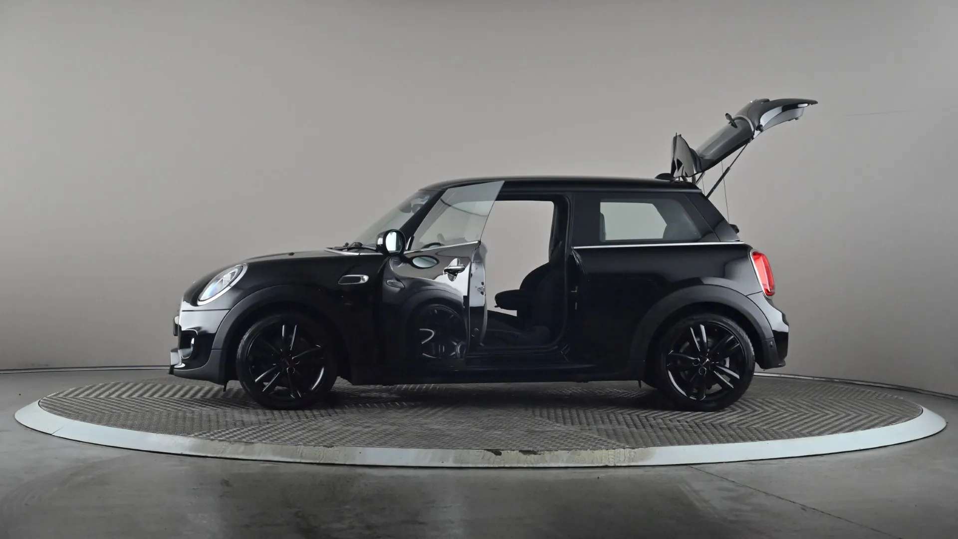 2019 MINI HATCH 2019 MINI HATCH