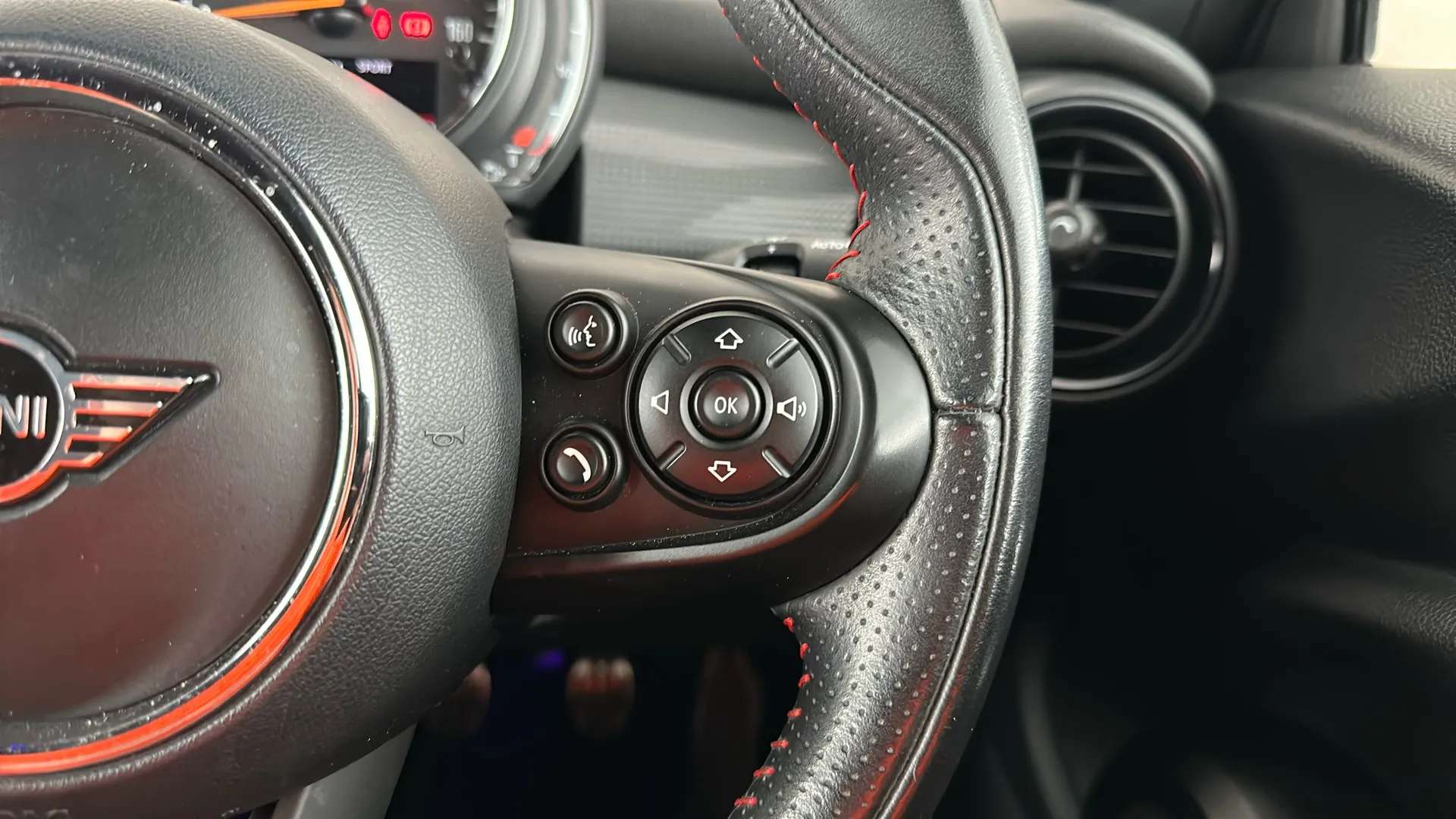 2019 MINI HATCH 2019 MINI HATCH