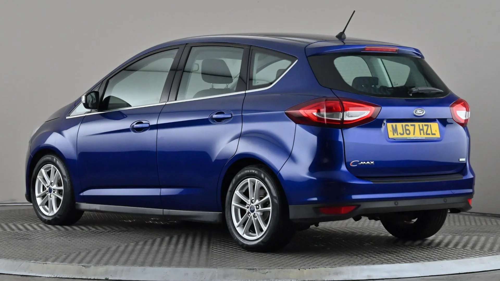 A 2017 FORD C-MAX 1.0 EcoBoost 125 Zetec A 2017 FORD C-MAX 1.0 EcoBoost 125 Zetec