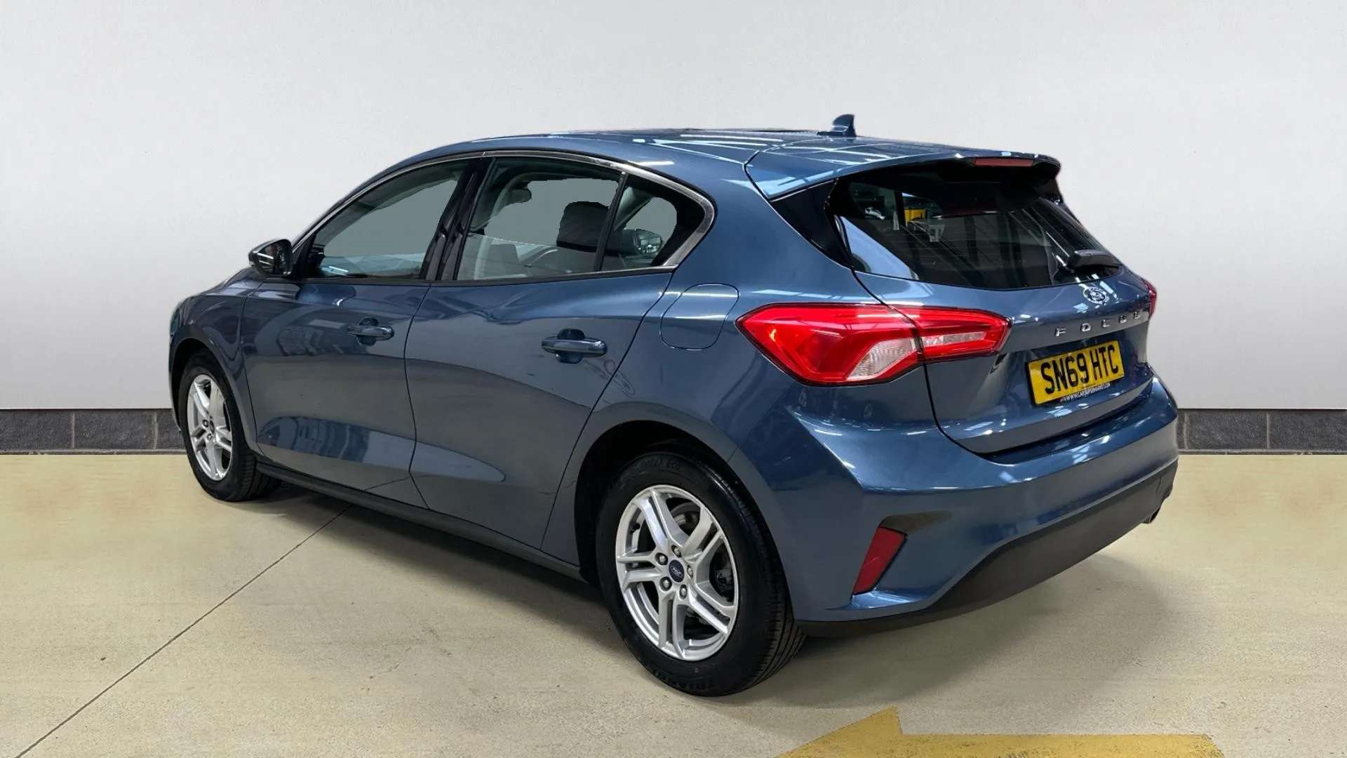 A 2019 FORD FOCUS 1.0 EcoBoost 125 Zetec A 2019 FORD FOCUS 1.0 EcoBoost 125 Zetec