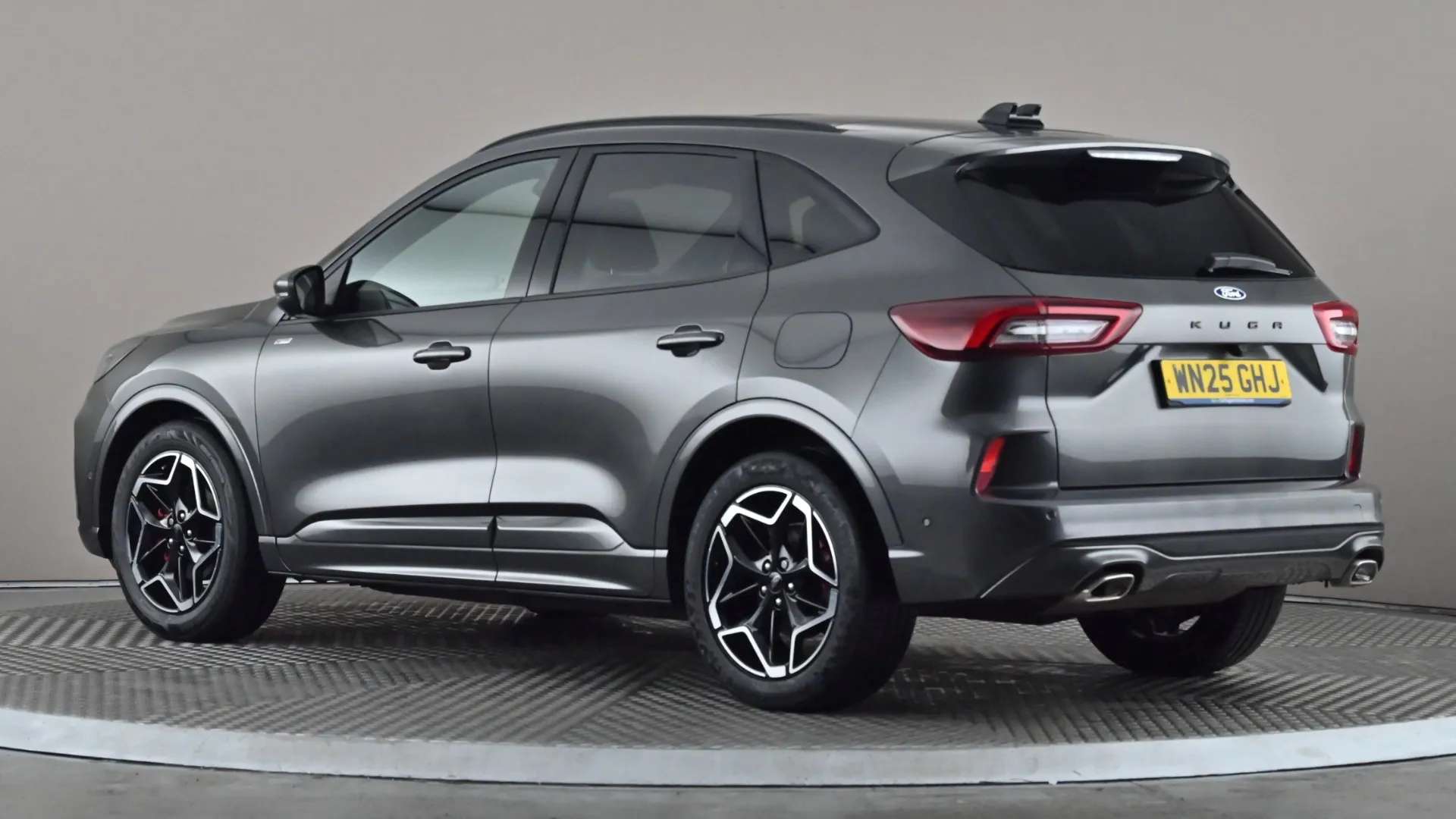 A 2025 FORD KUGA 1.5 EcoBoost ST-Line X A 2025 FORD KUGA 1.5 EcoBoost ST-Line X