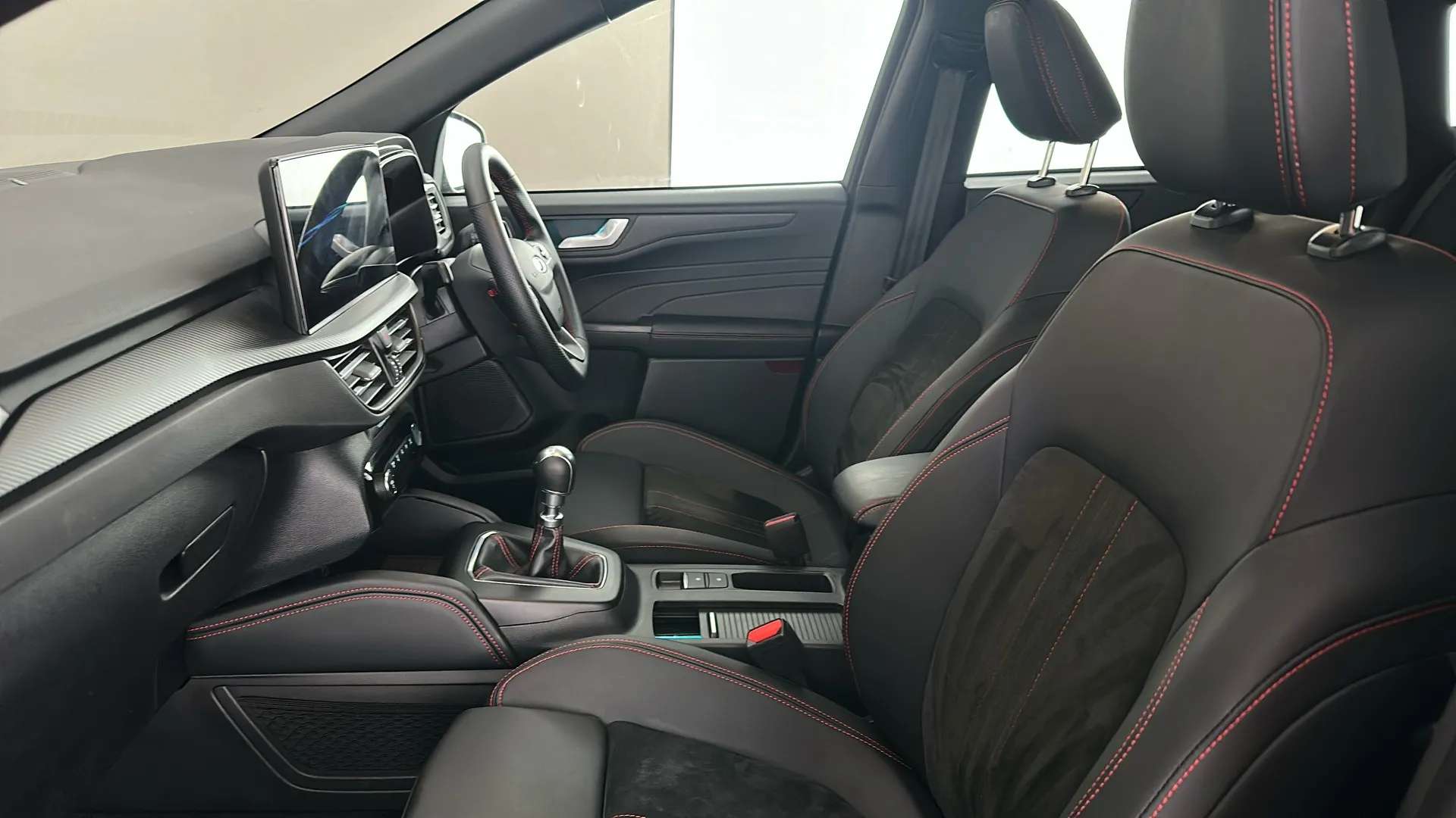 2025 FORD KUGA 2025 FORD KUGA