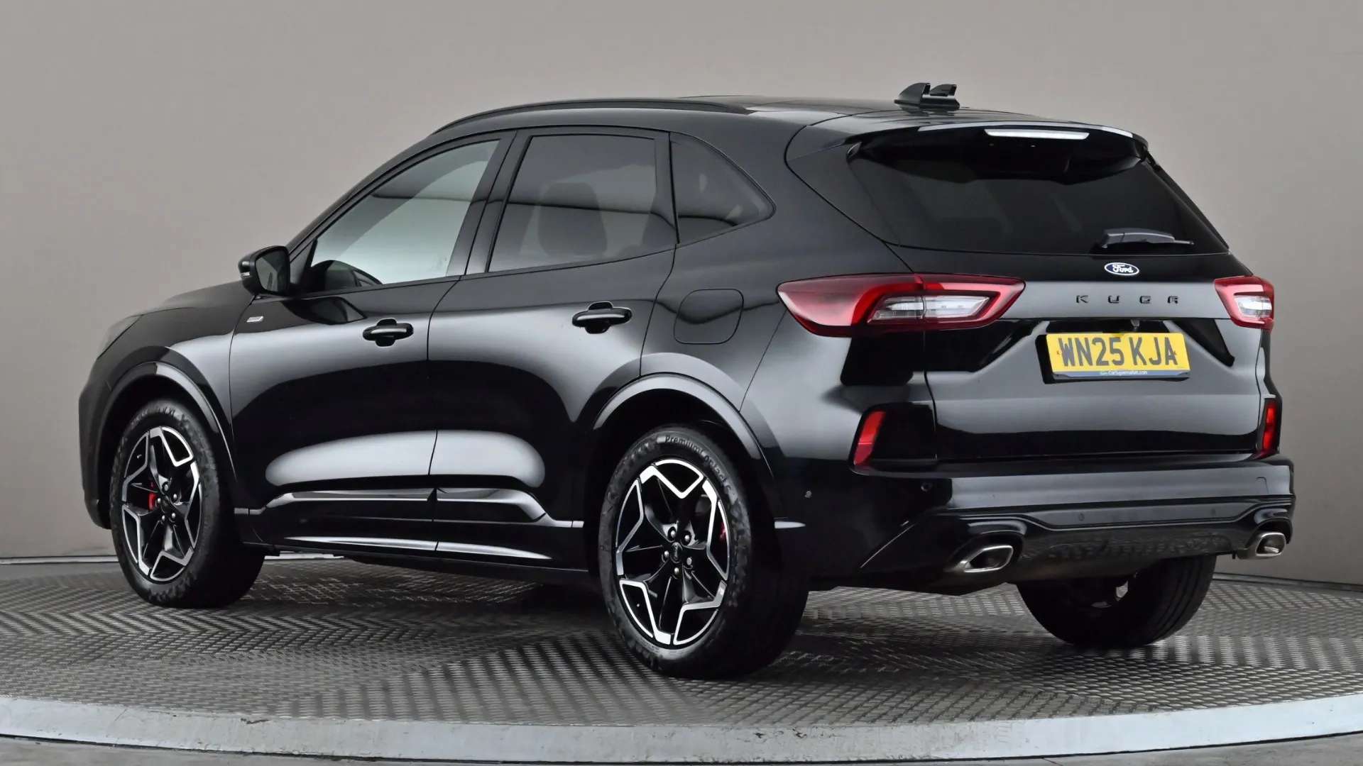 A 2025 FORD KUGA 1.5 EcoBoost ST-Line X A 2025 FORD KUGA 1.5 EcoBoost ST-Line X