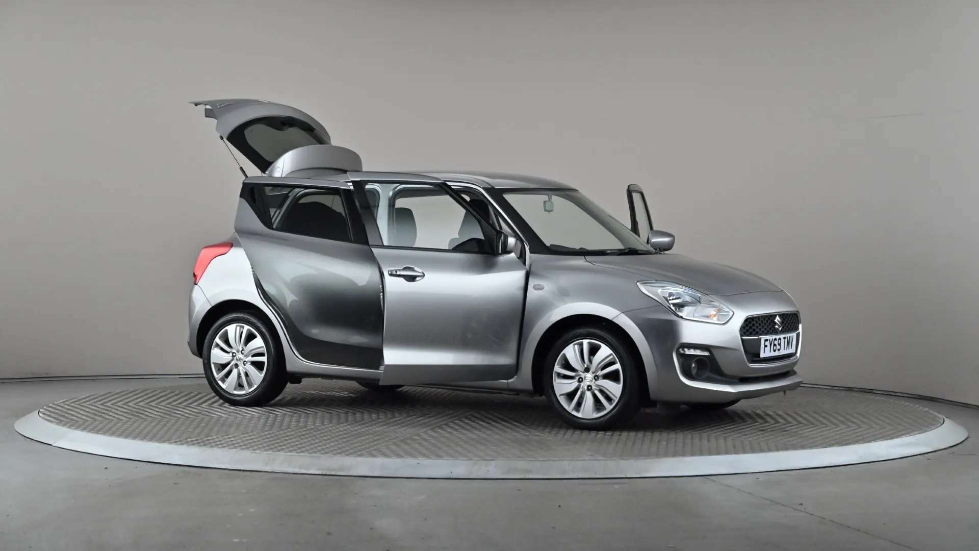 2020 SUZUKI SWIFT 2020 SUZUKI SWIFT