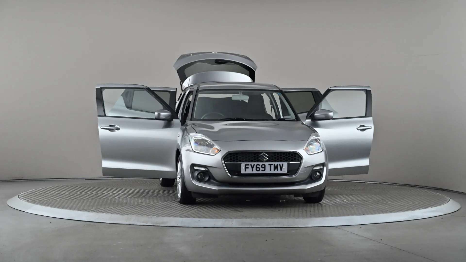 2020 SUZUKI SWIFT 2020 SUZUKI SWIFT