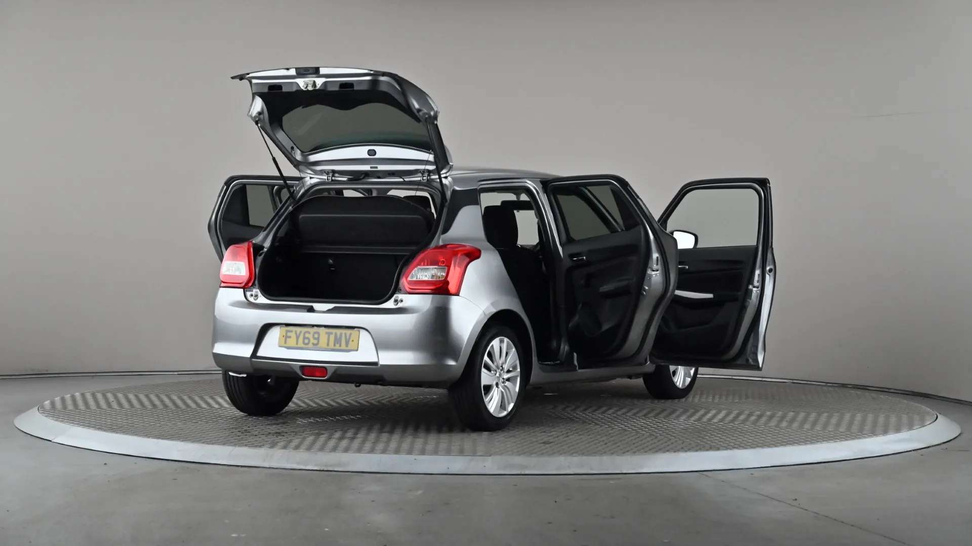 2020 SUZUKI SWIFT 2020 SUZUKI SWIFT