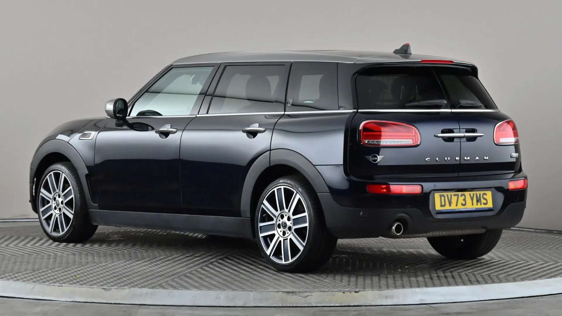 A 2023 MINI CLUBMAN 1.5 Cooper Exclusive 6dr Auto A 2023 MINI CLUBMAN 1.5 Cooper Exclusive 6dr Auto