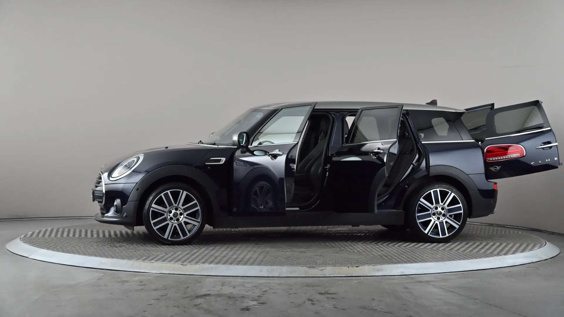2023 MINI CLUBMAN 2023 MINI CLUBMAN