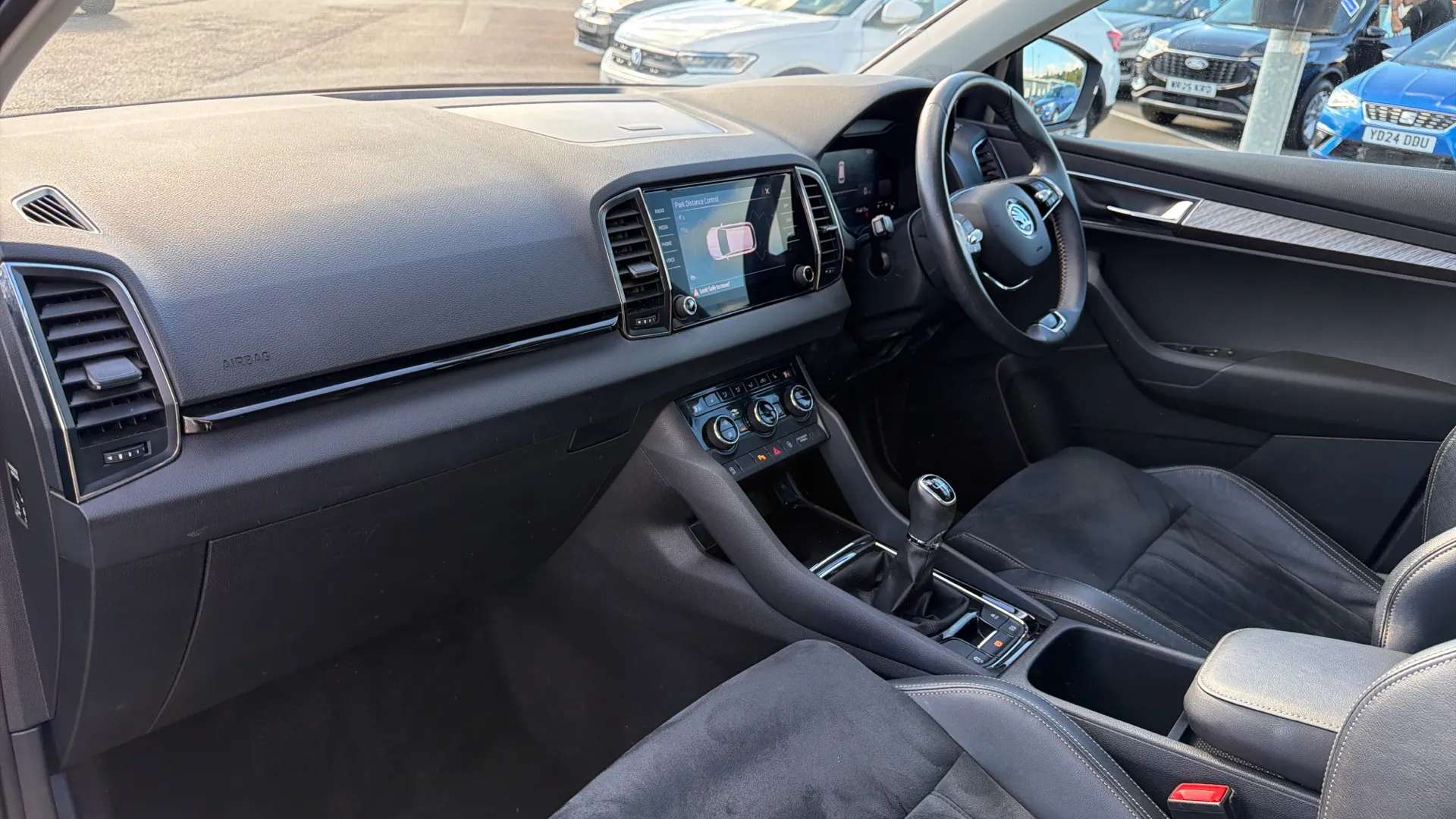 2023 SKODA KAROQ 2023 SKODA KAROQ