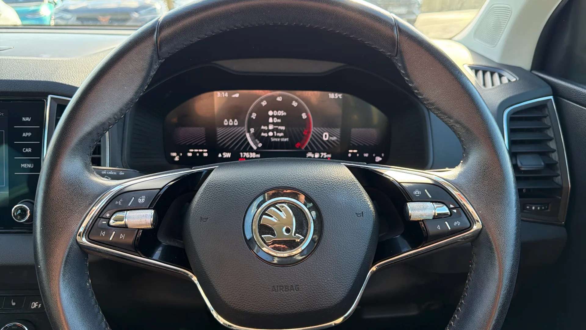2023 SKODA KAROQ 2023 SKODA KAROQ