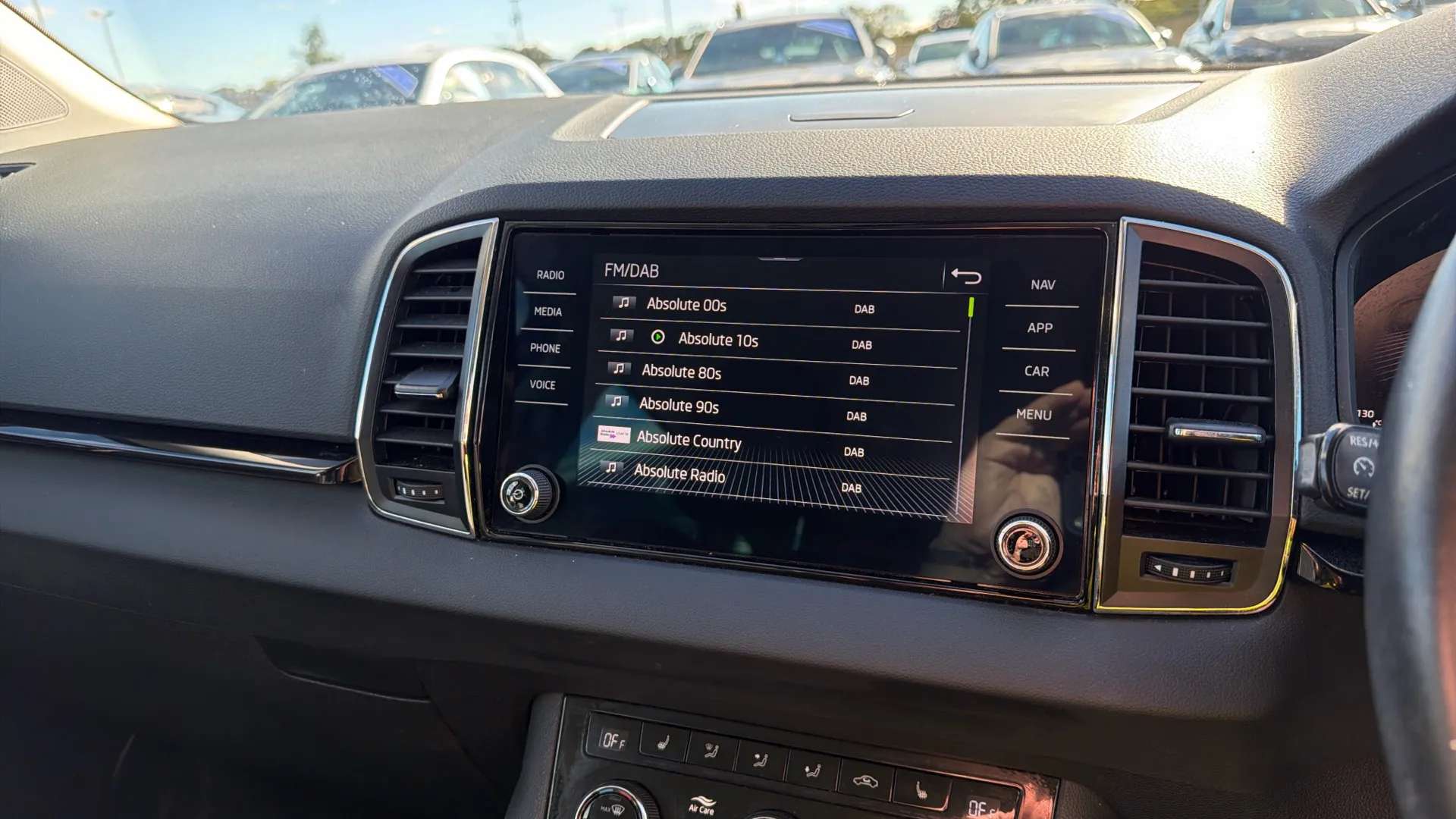 2023 SKODA KAROQ 2023 SKODA KAROQ