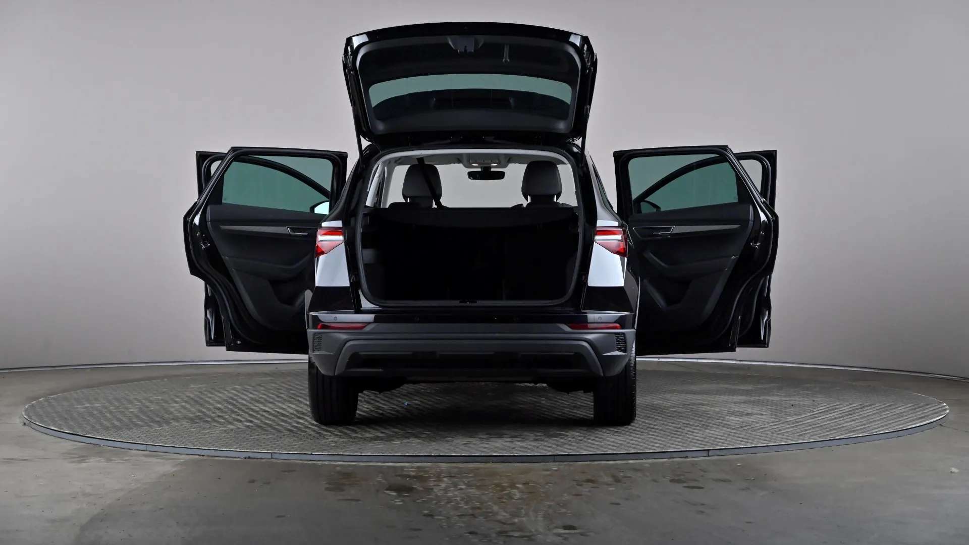 2023 SKODA KAROQ 2023 SKODA KAROQ