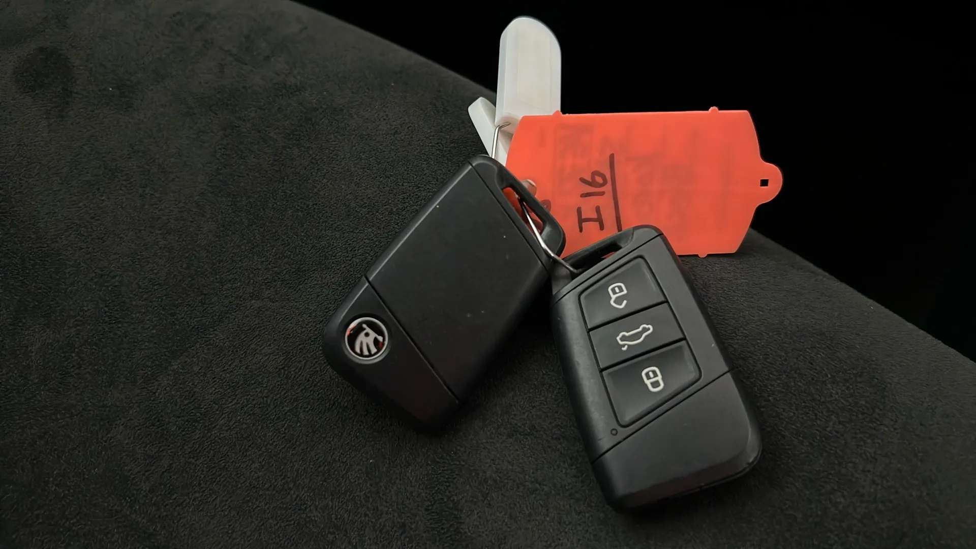 2023 SKODA KAROQ 2023 SKODA KAROQ